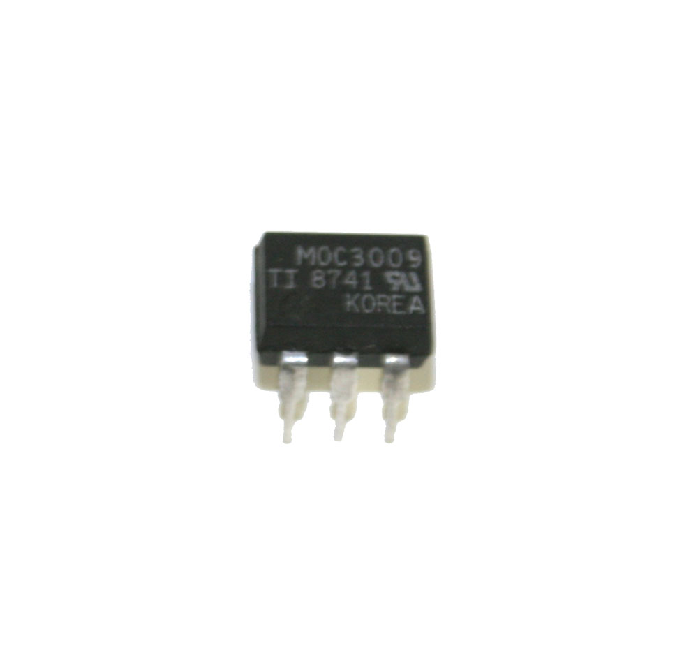 IC, MOC3009 optocoupler
