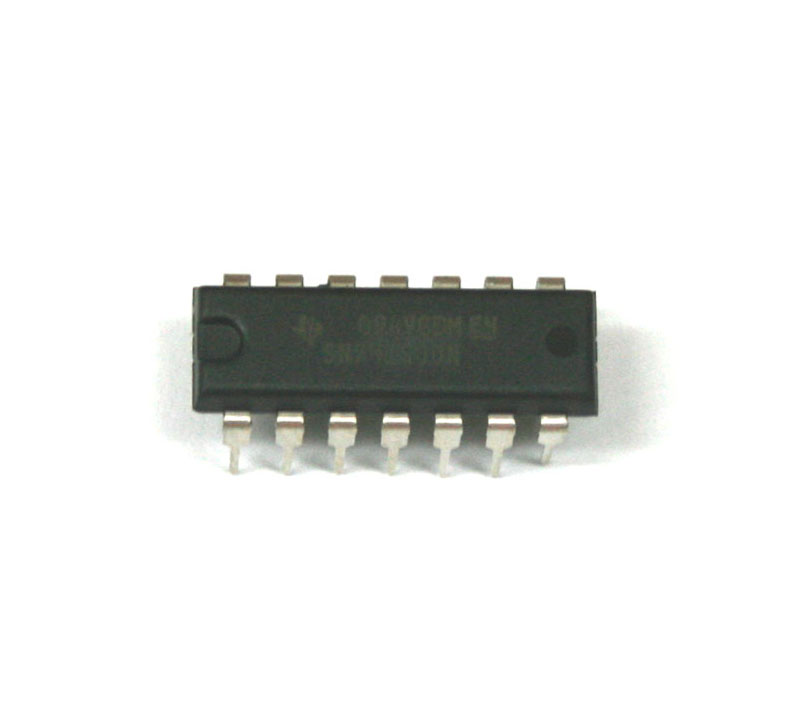 IC, 74LS00N quad gate