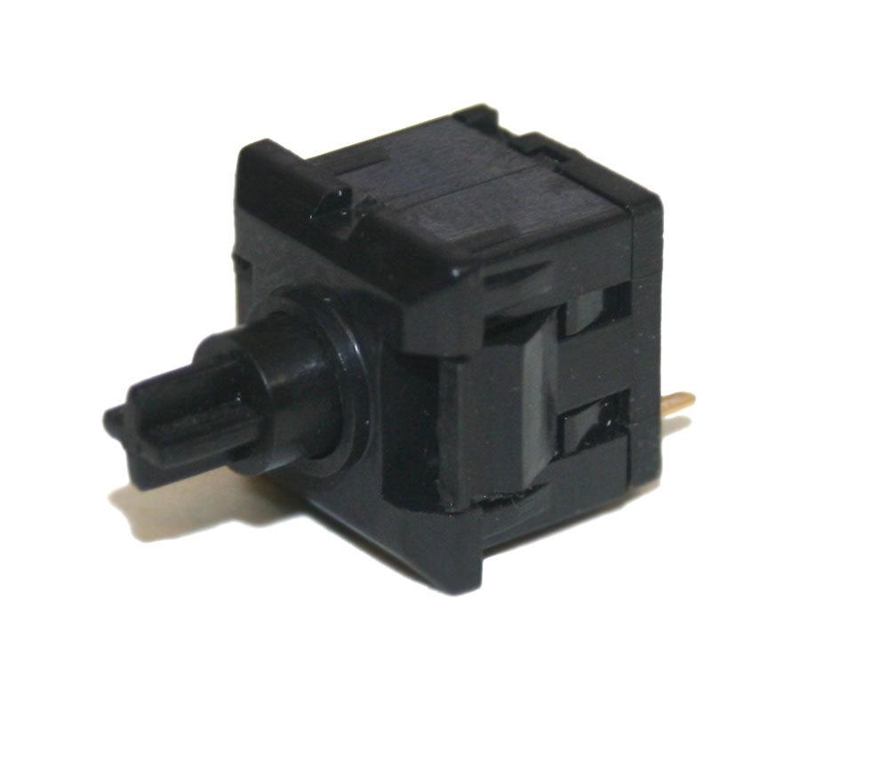 Pushbutton switch