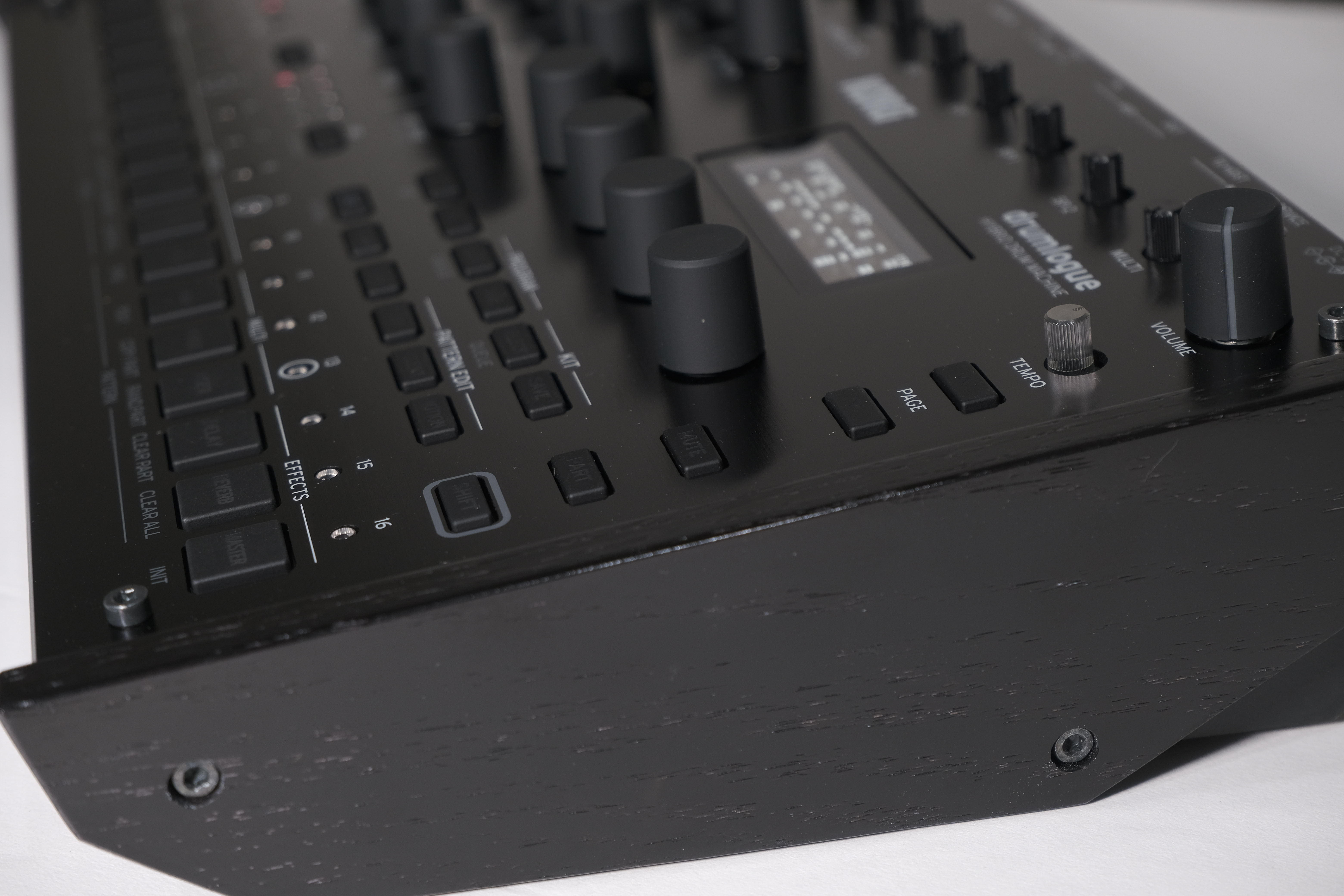 Korg Drumlogue