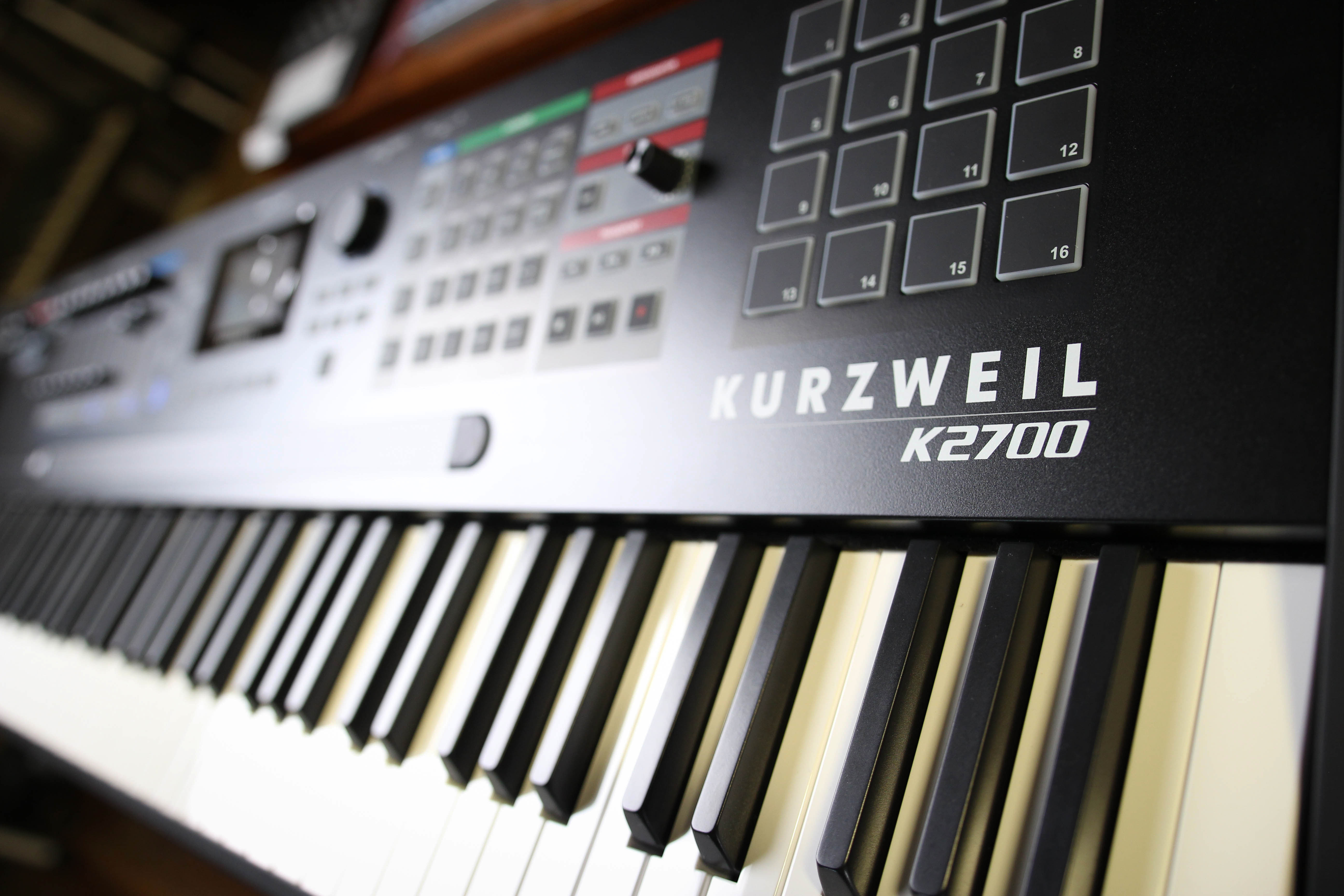 Kurzweil K2700