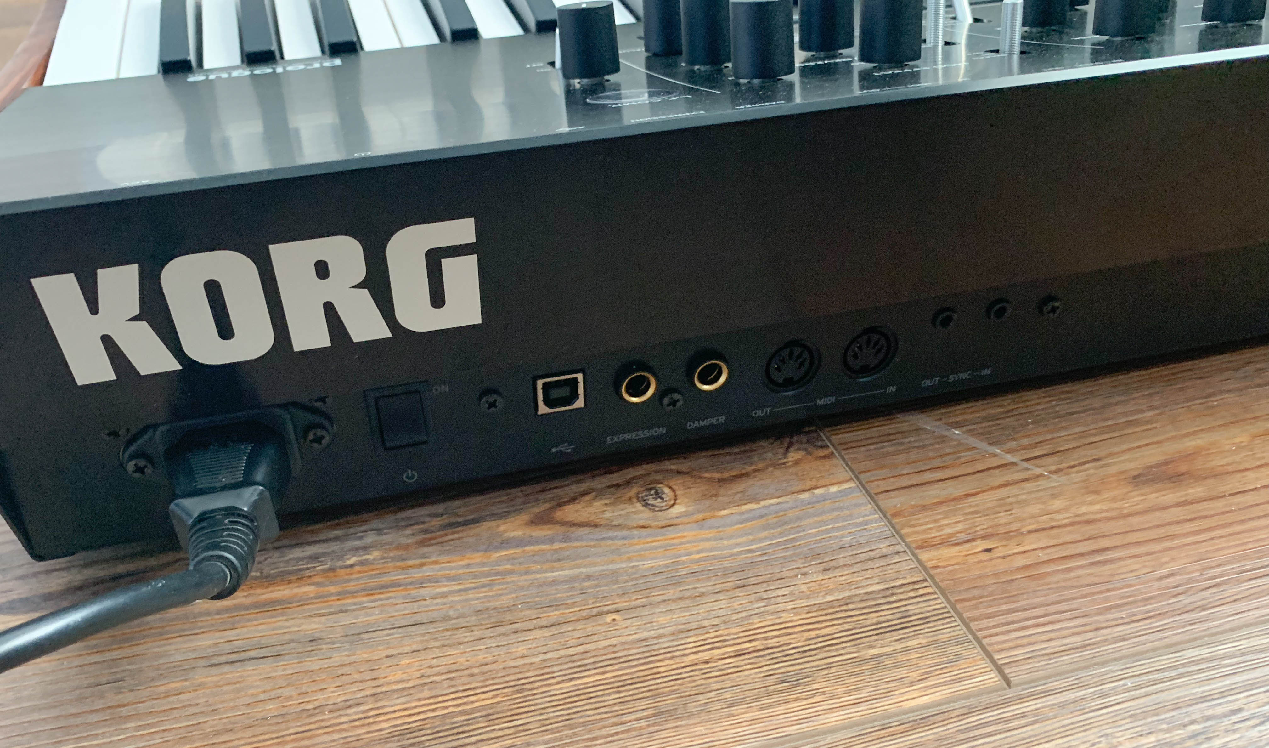 Korg Prologue 16-Voice