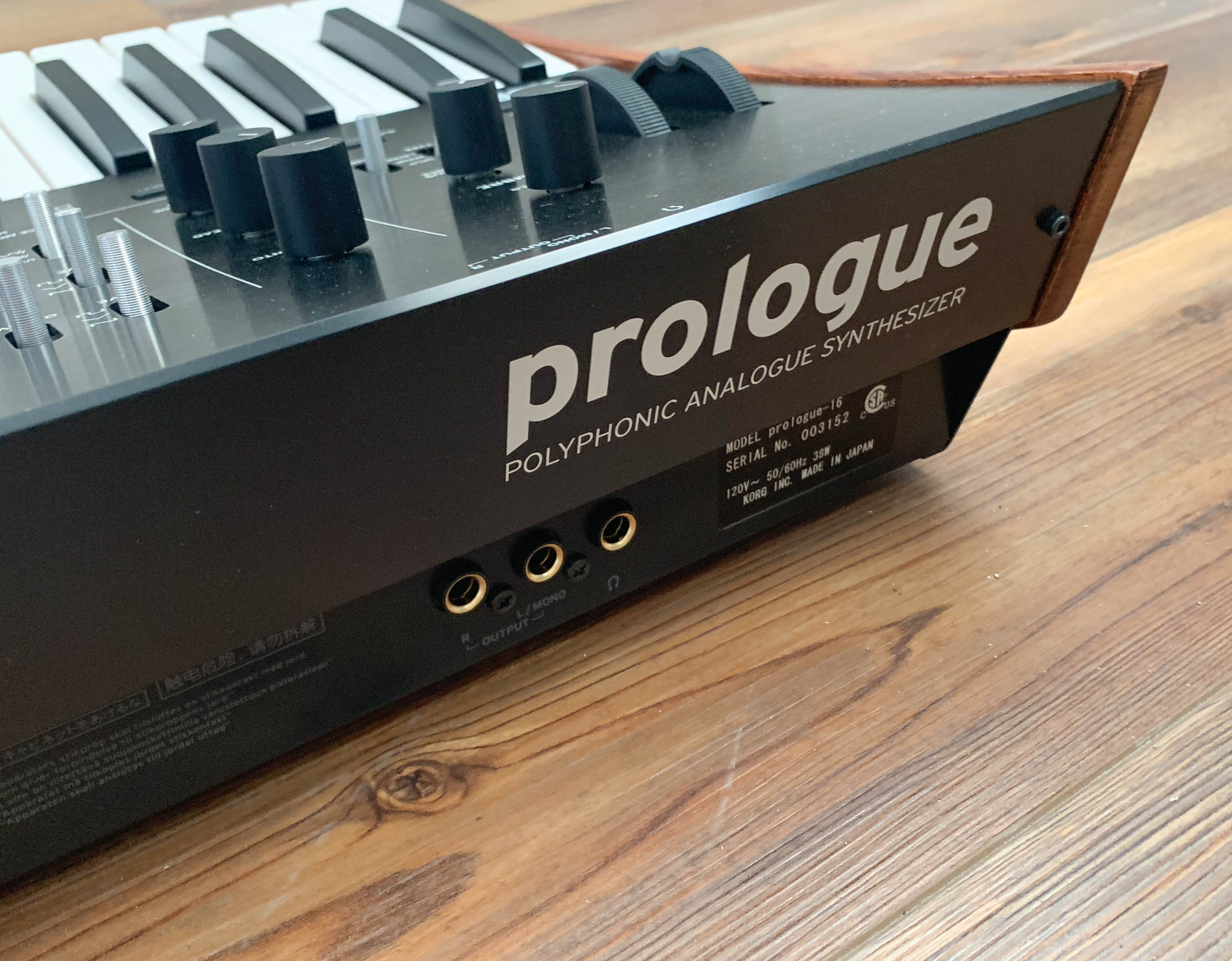 Korg Prologue 16-Voice