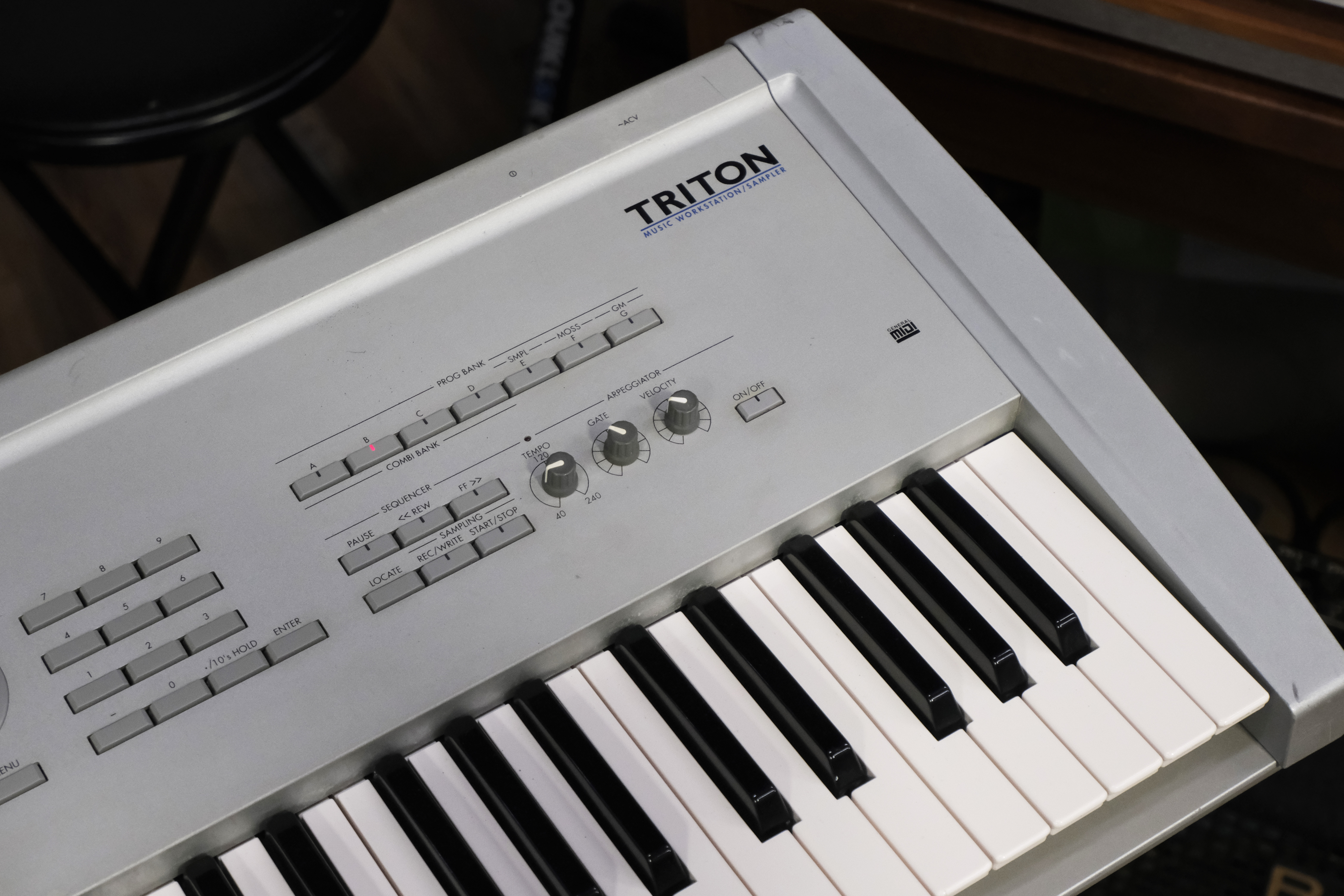Korg Triton