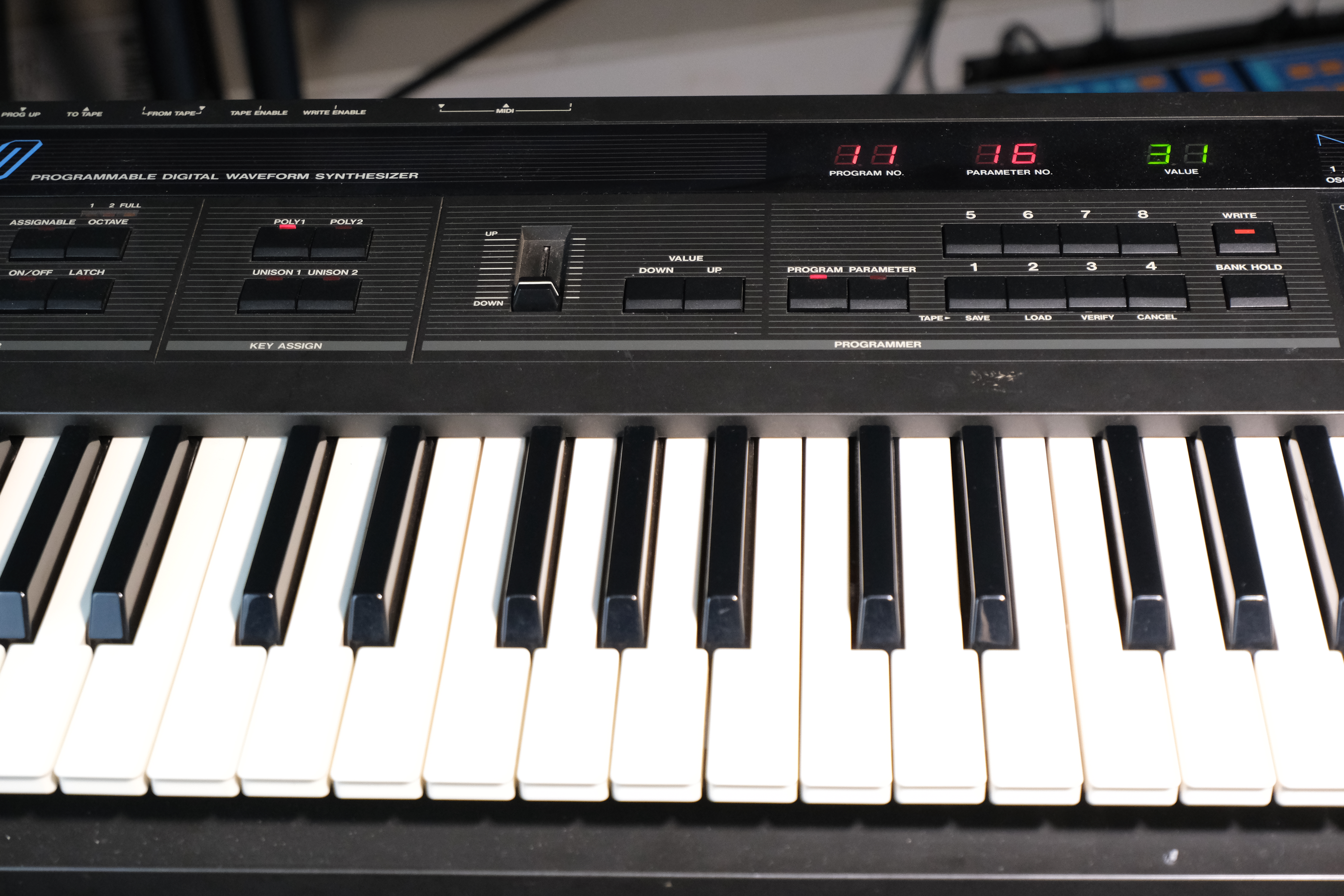 Korg DW-8000