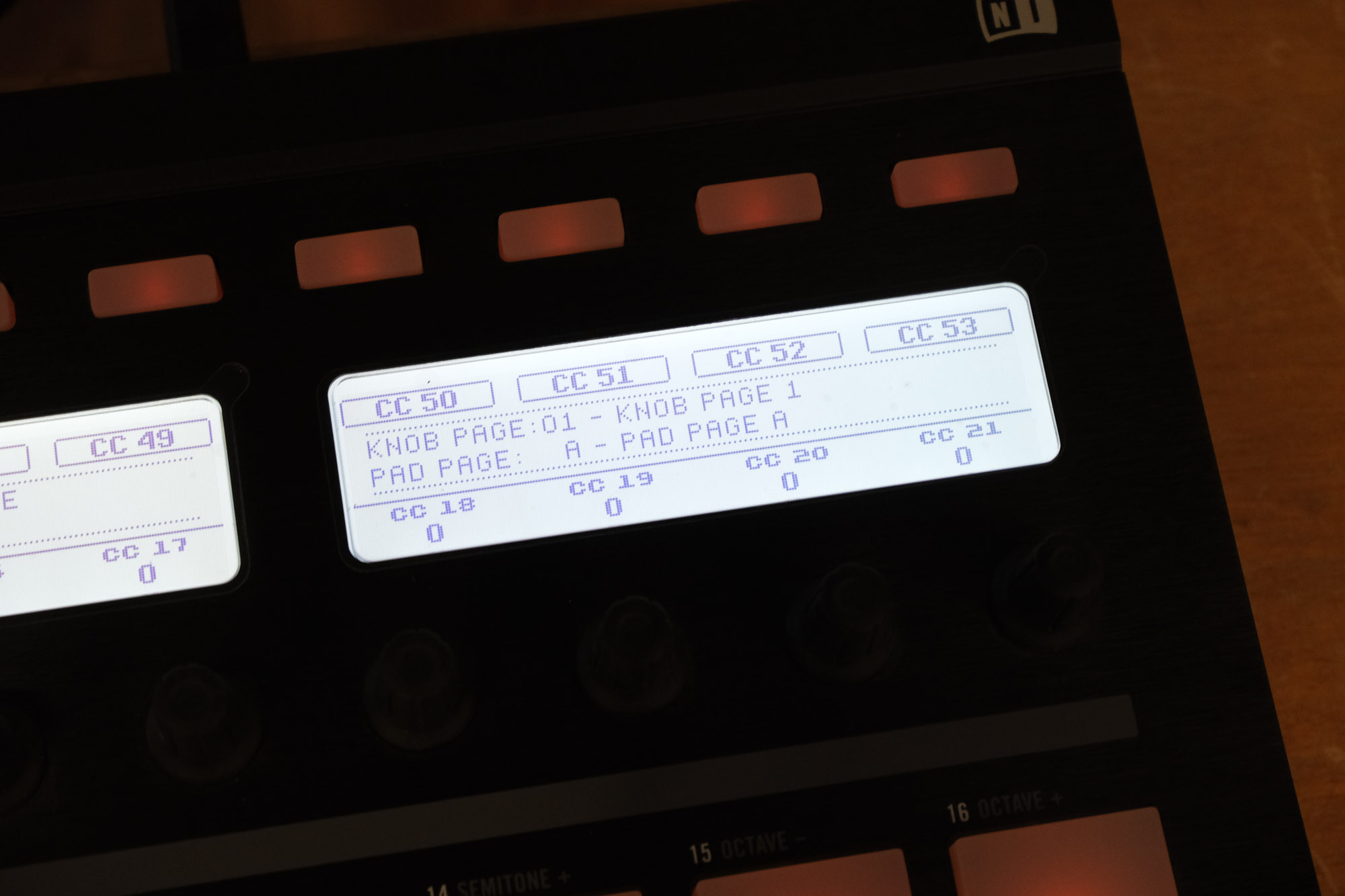 Native Instruments Maschine MKI