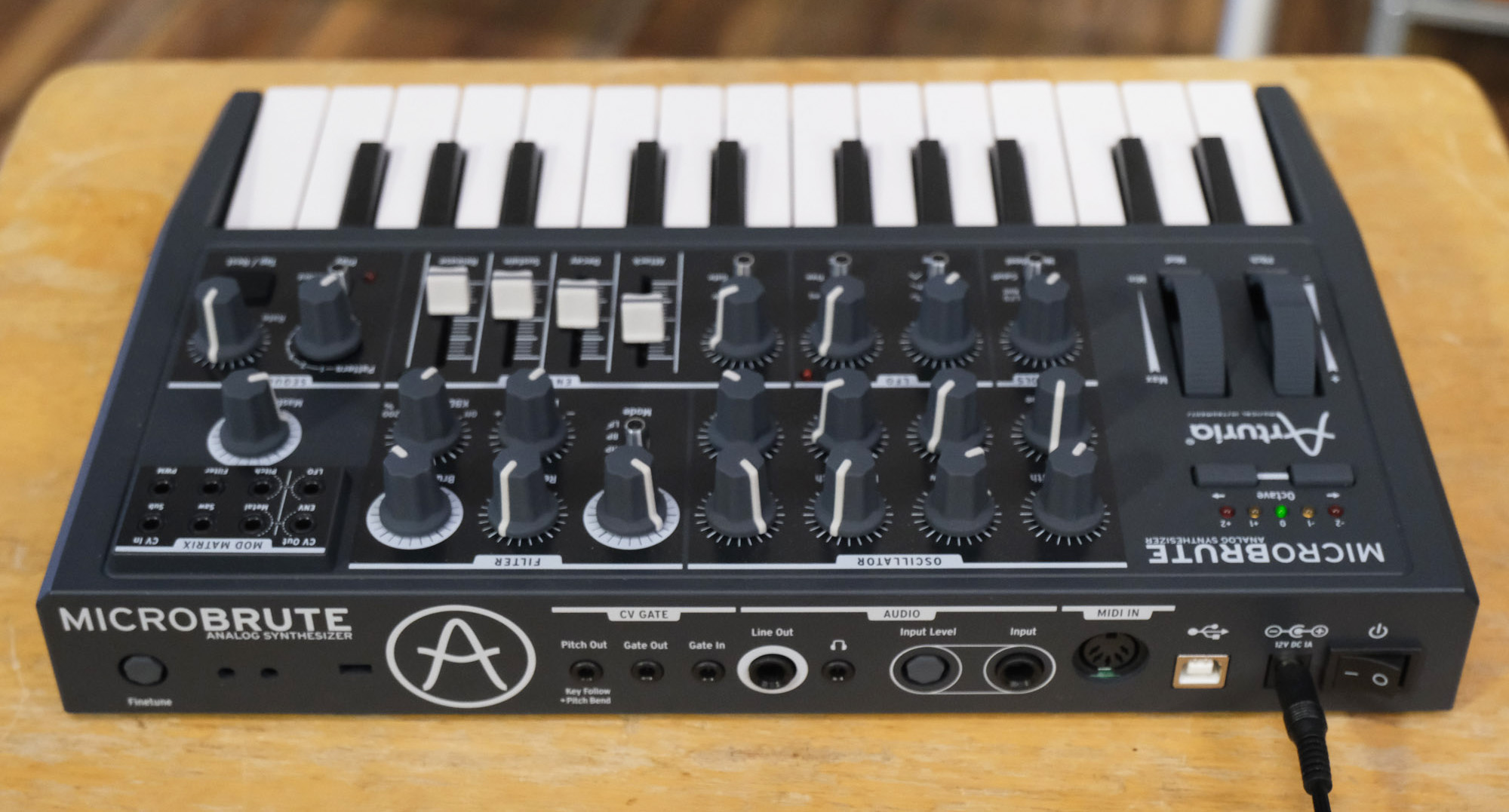 Arturia MicroBrute