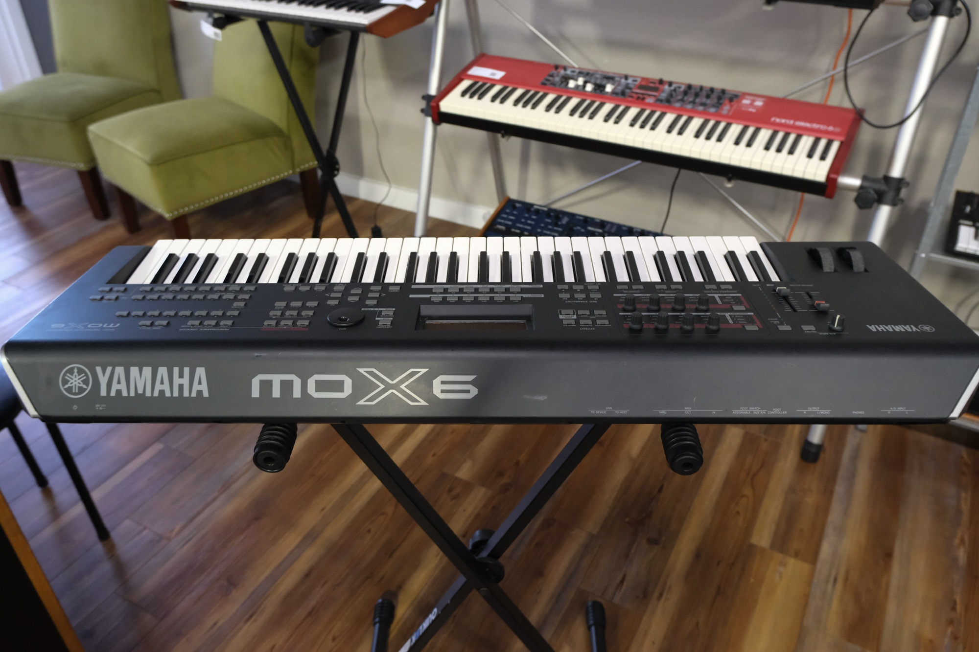 Yamaha MOX6 - Syntaur