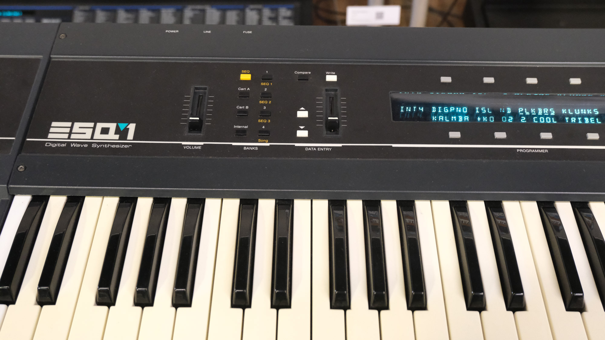 Ensoniq ESQ-1