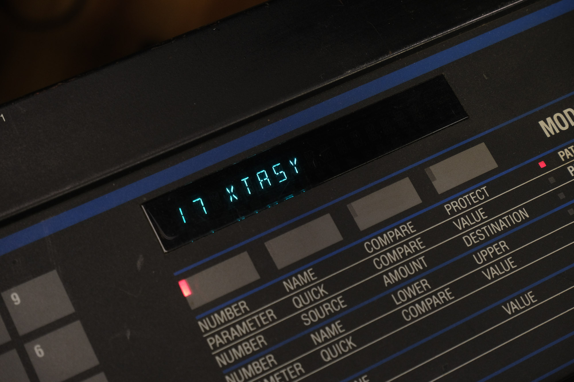 Oberheim Matrix 6