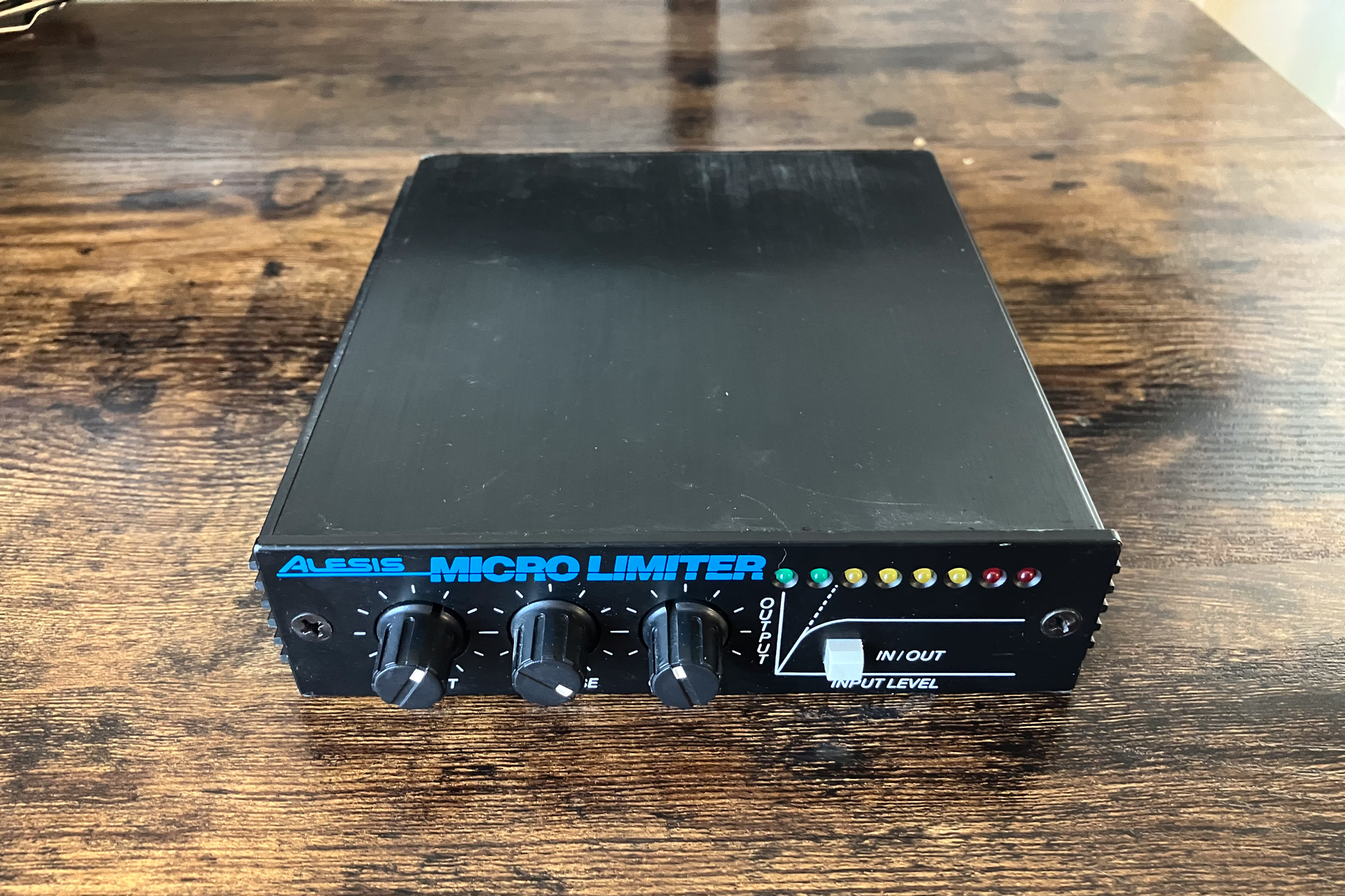 Alesis Micro FX Bundle