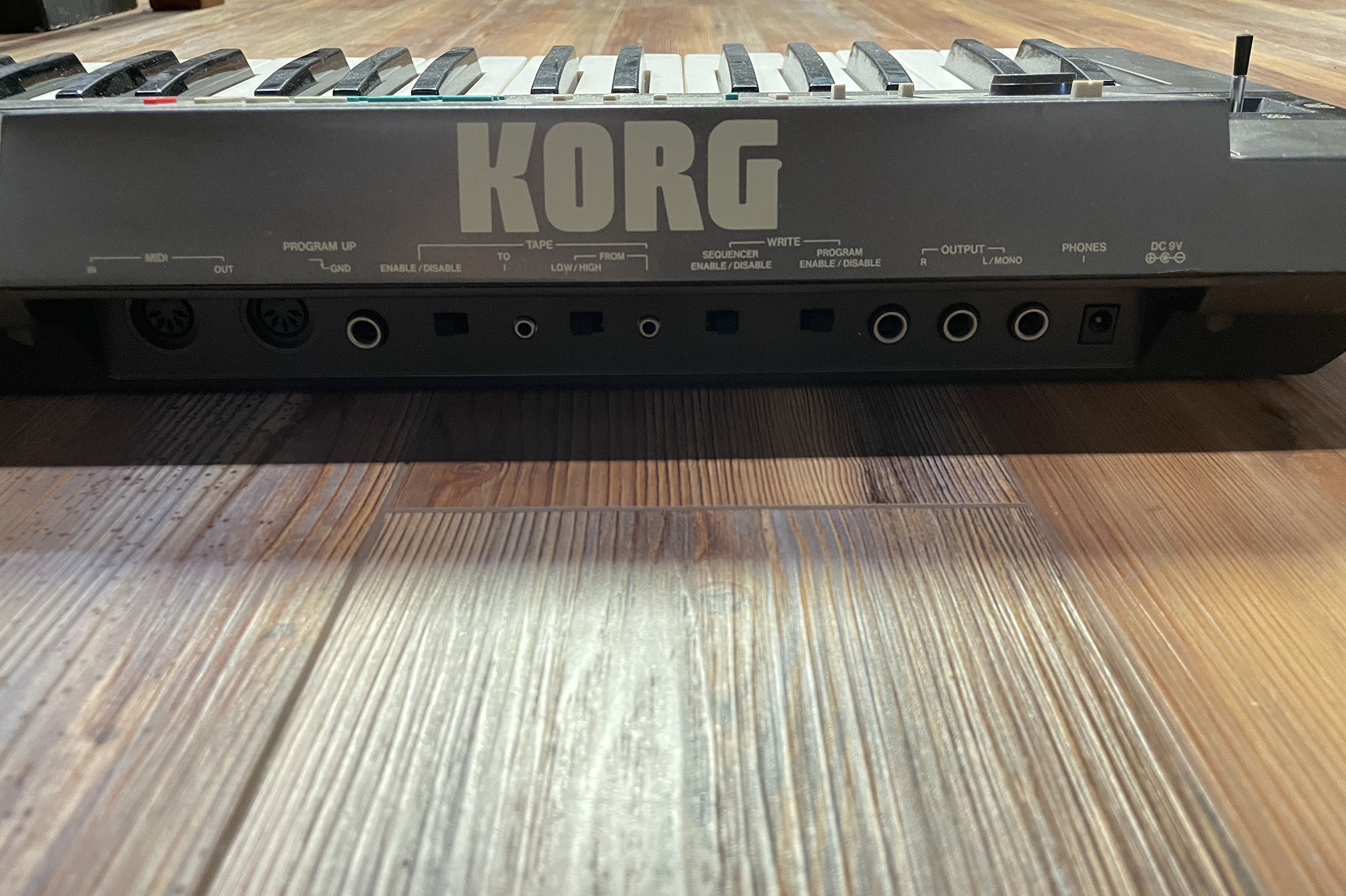 Korg Poly-800