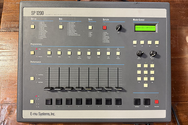 E-MU SP-1200 With Gotek and Library