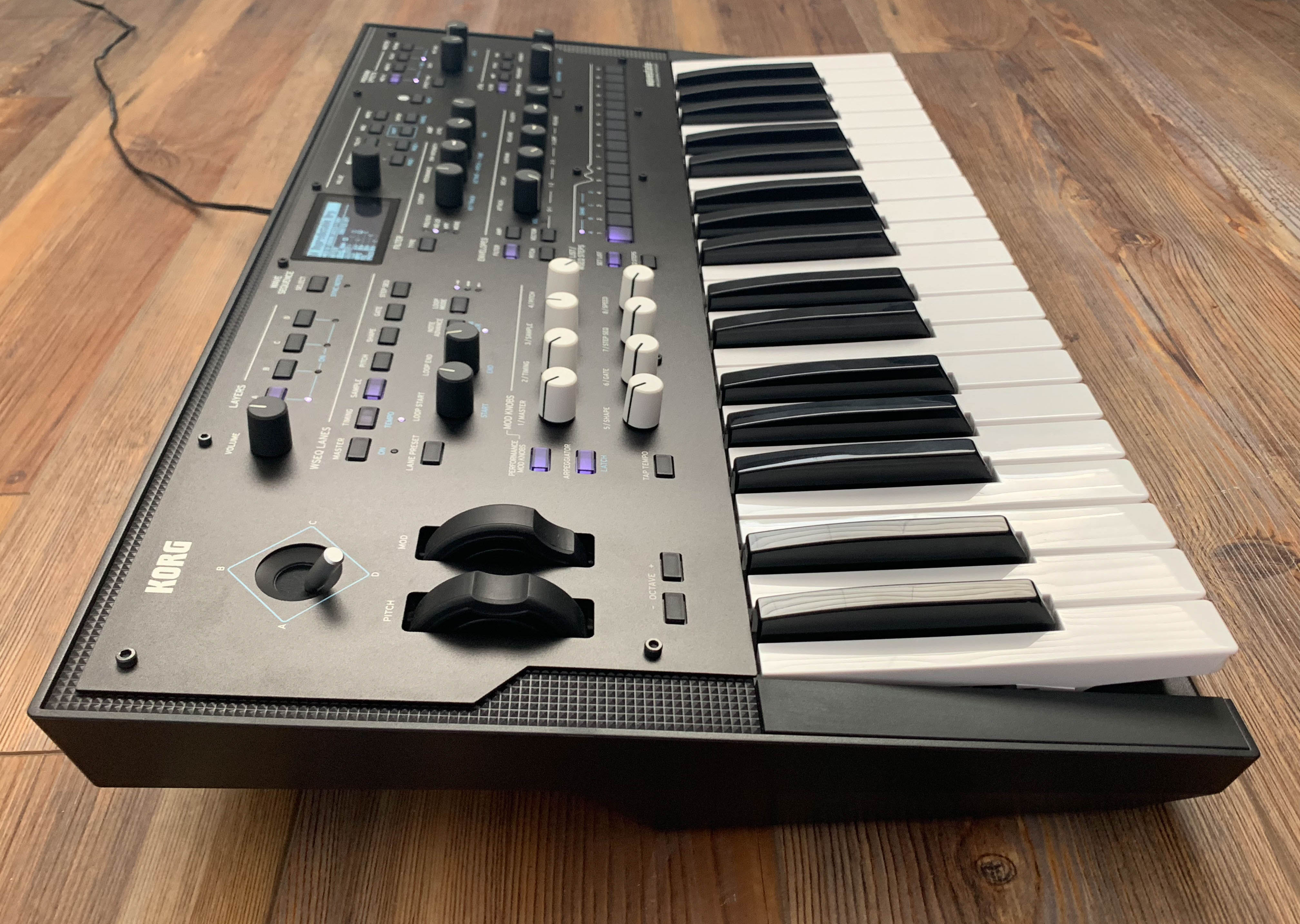 Korg Wavestate synthesizer