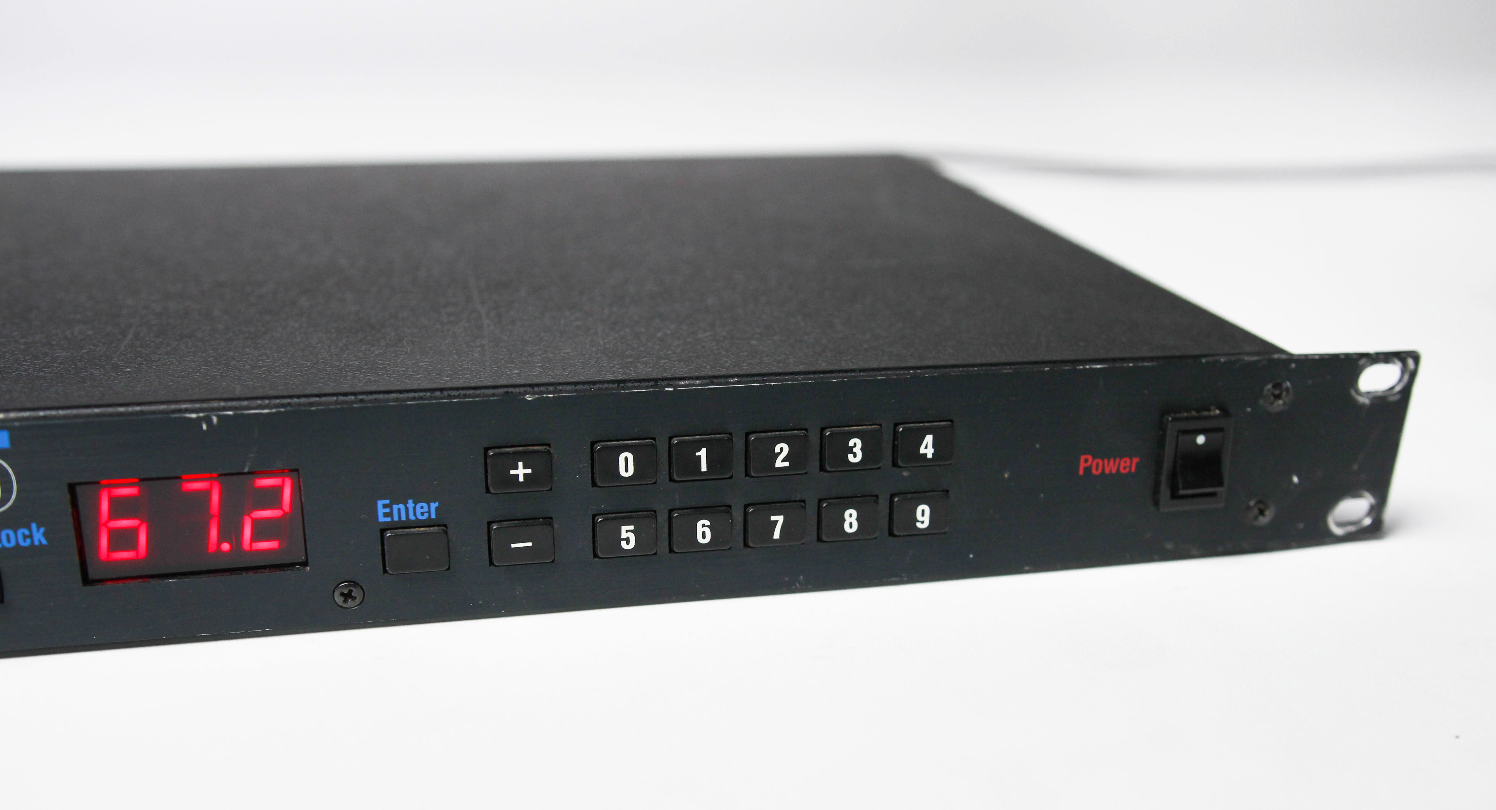 Oberheim Matrix 1000 photo gallery - Syntaur