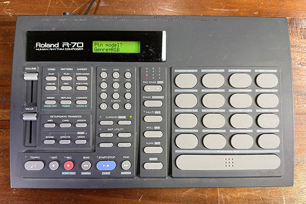 Roland R70