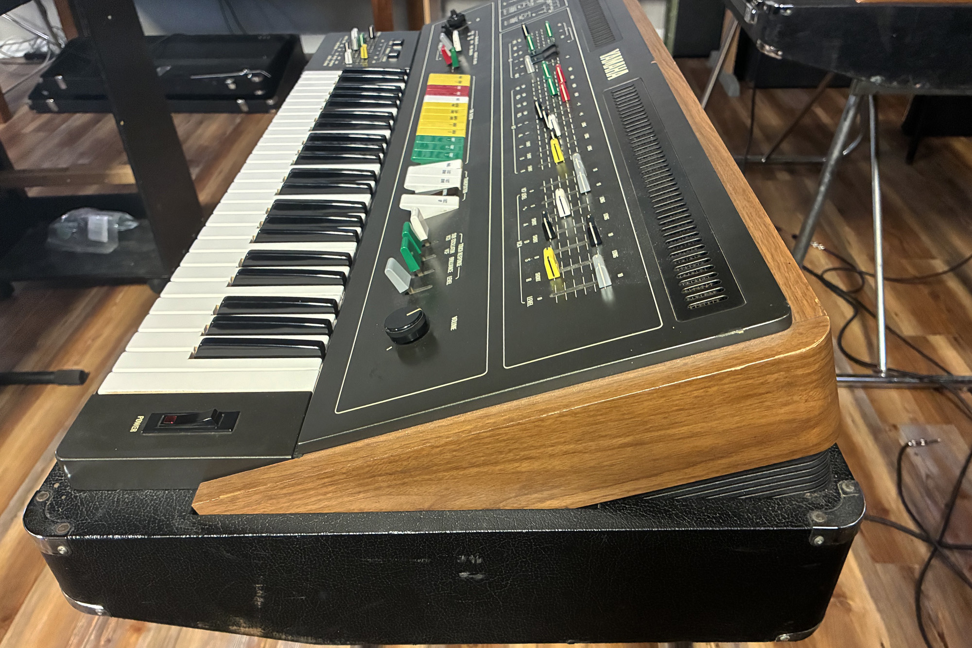 Yamaha CS-50 — view 2