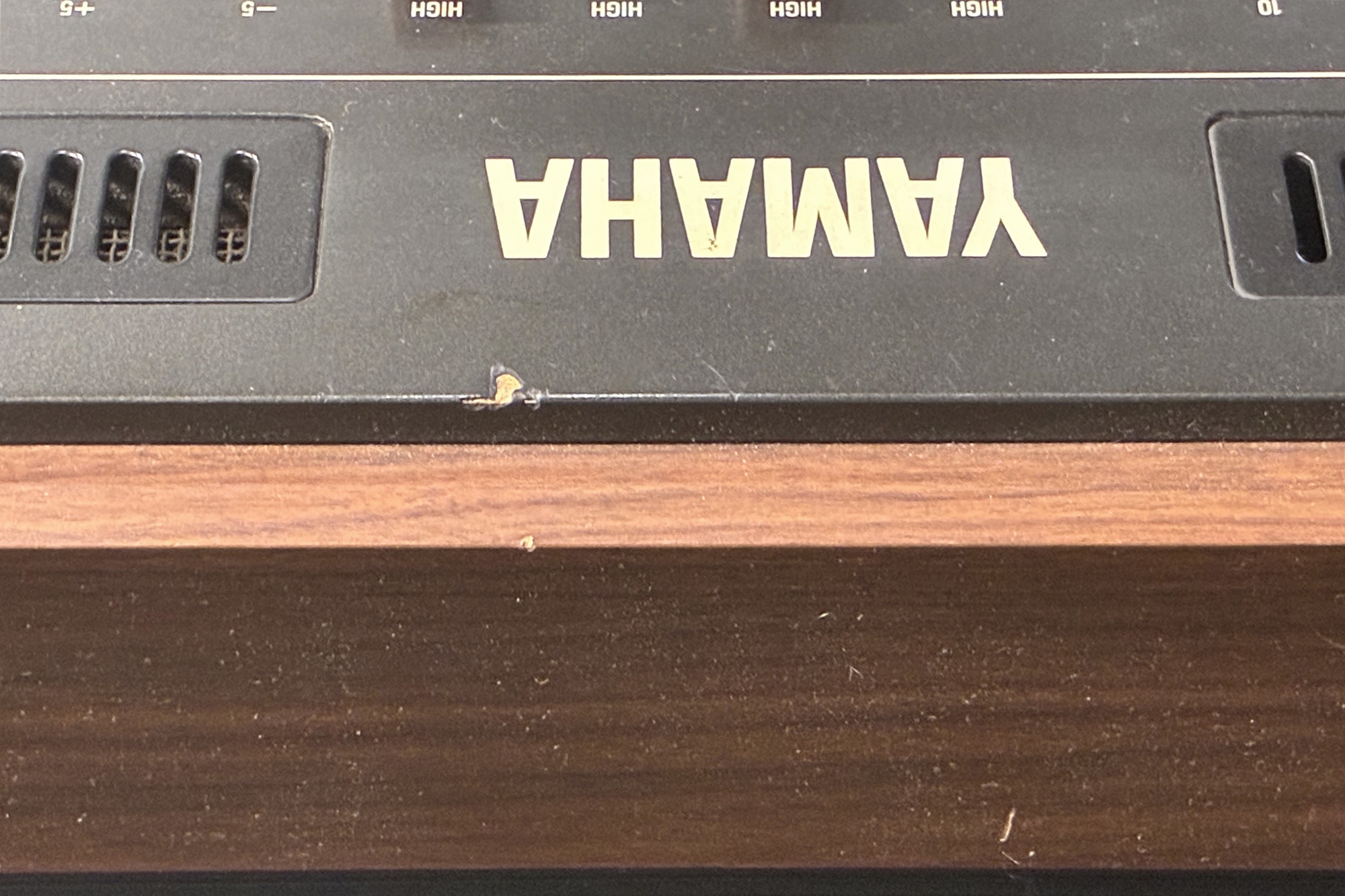Yamaha CS-50 — view 9