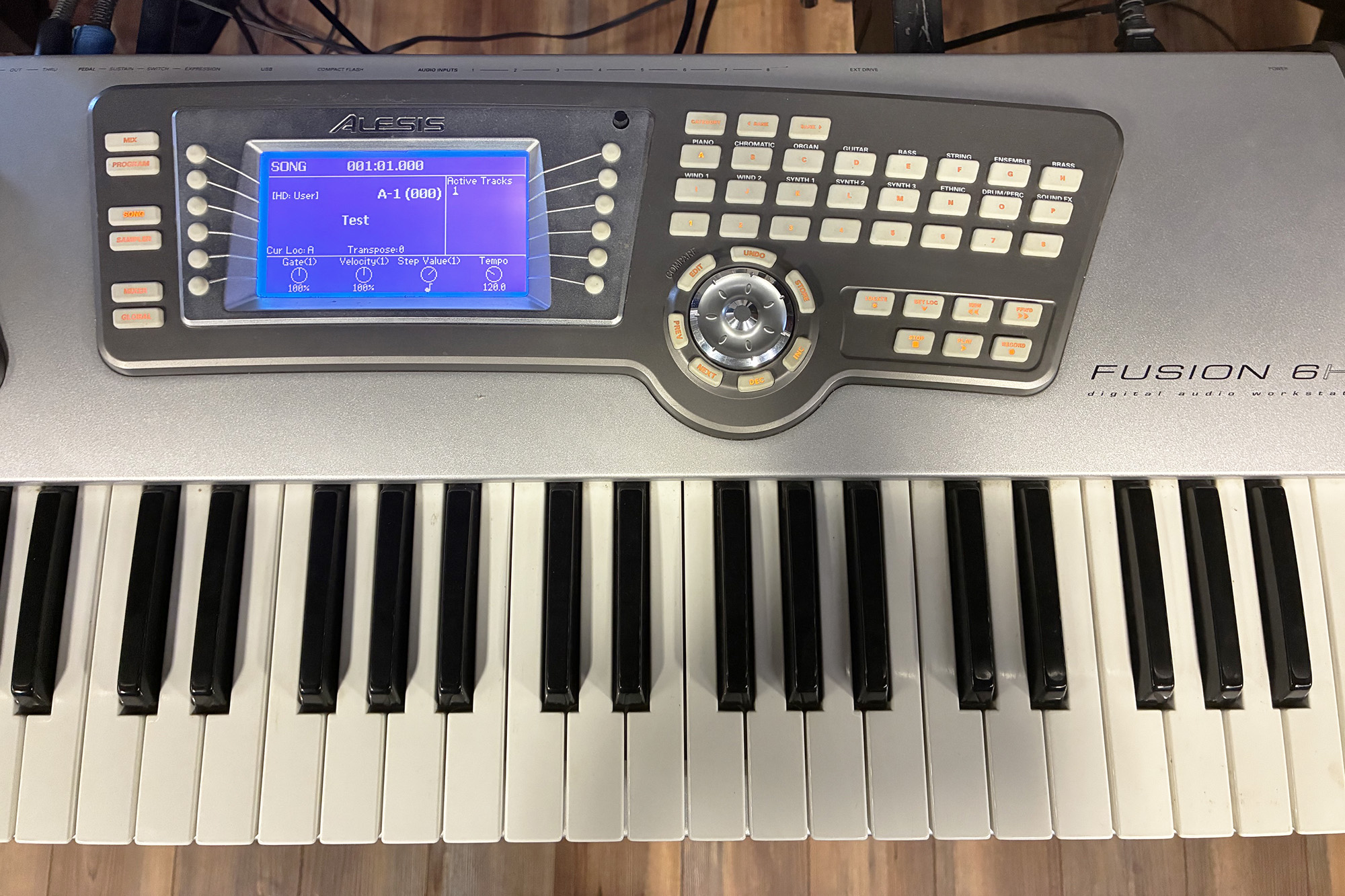 Alesis Fusion 6HD — view 4