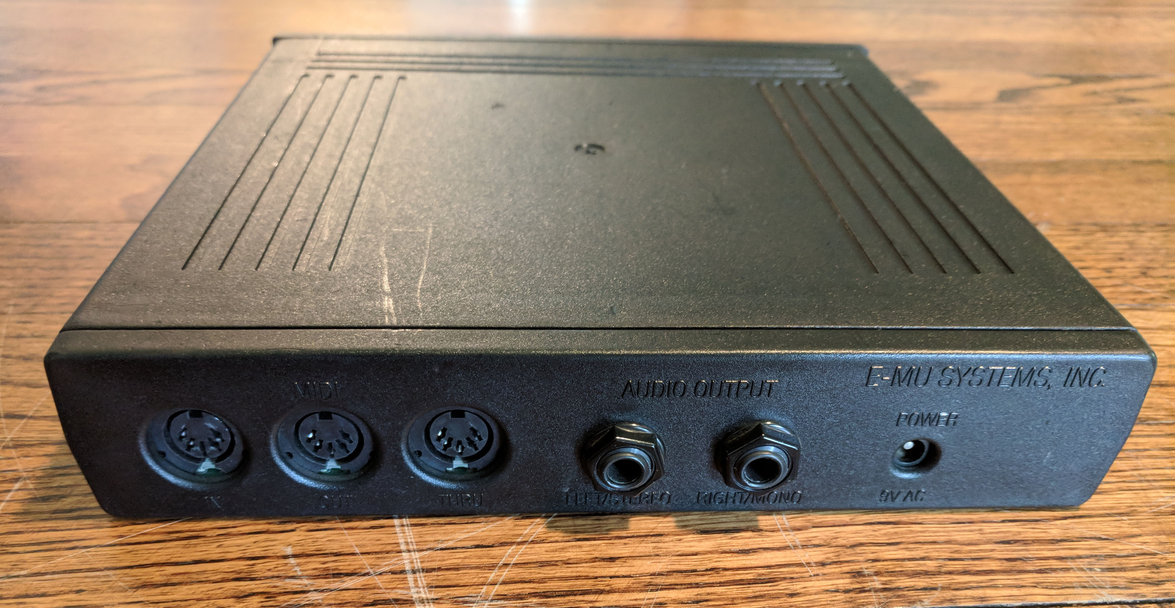 E-mu PROformance Plus — view 2
