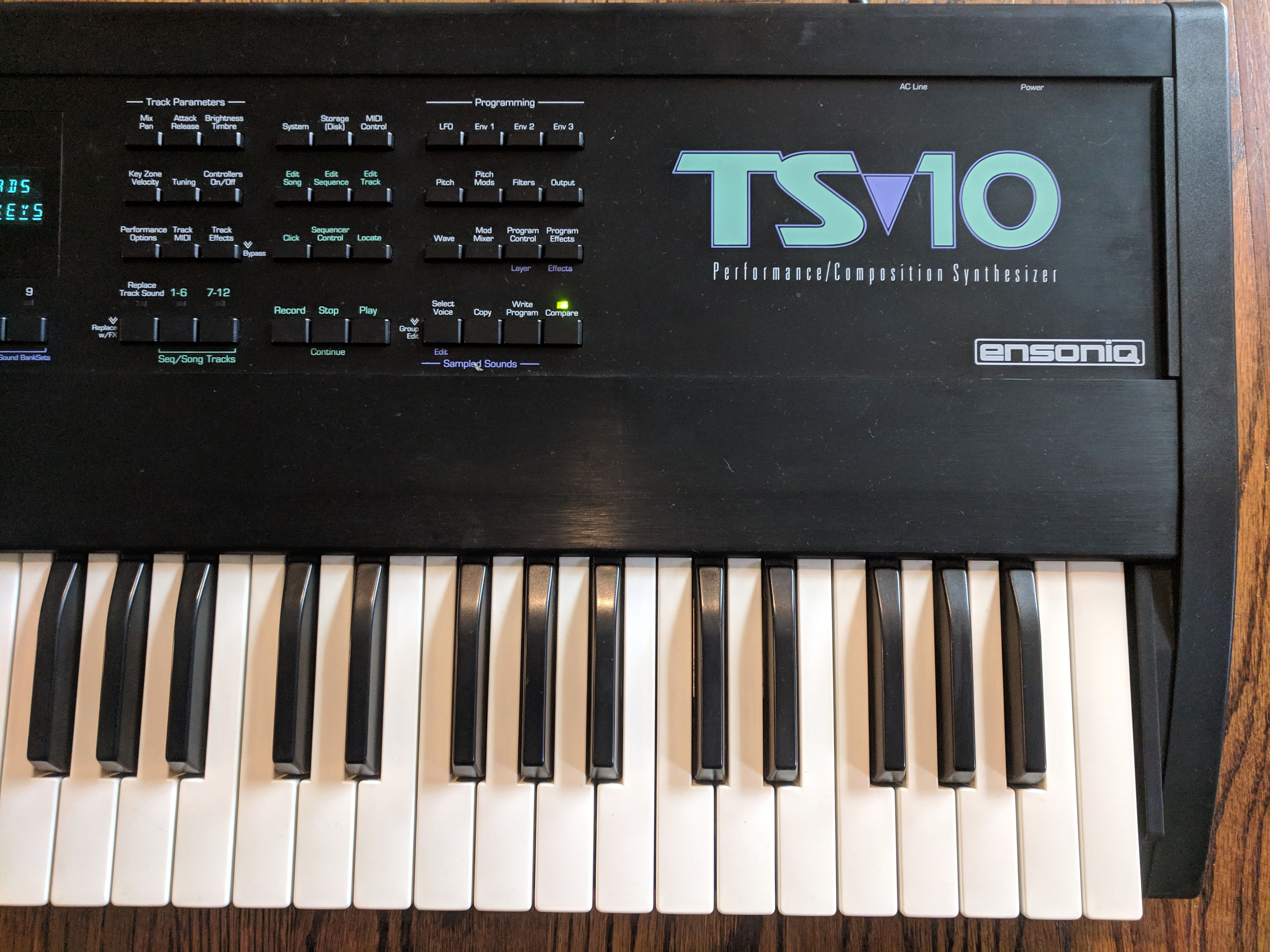Ensoniq TS-10 — view 12