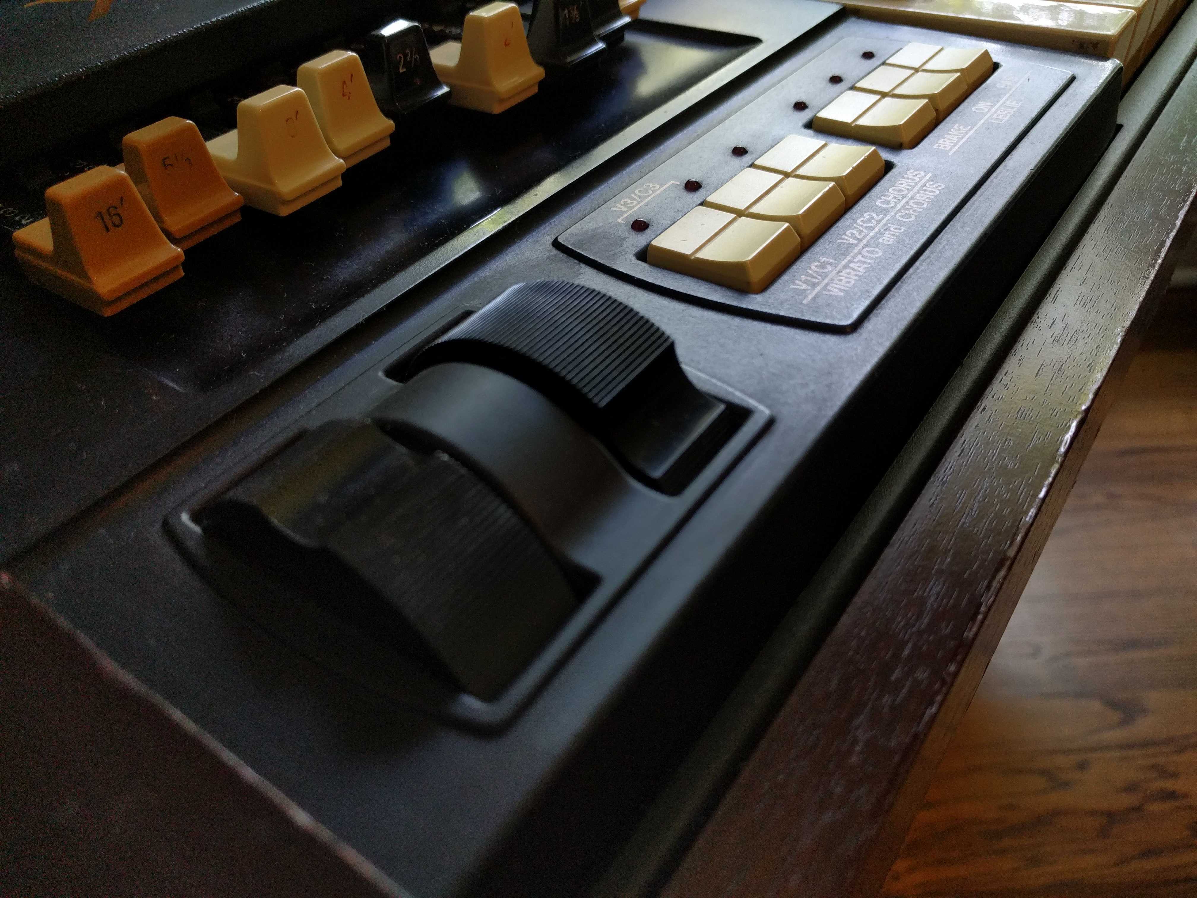 Hammond XK-2 — view 5