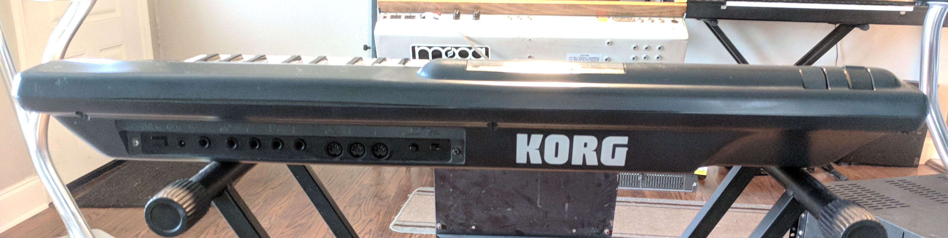 Korg 707 — view 2