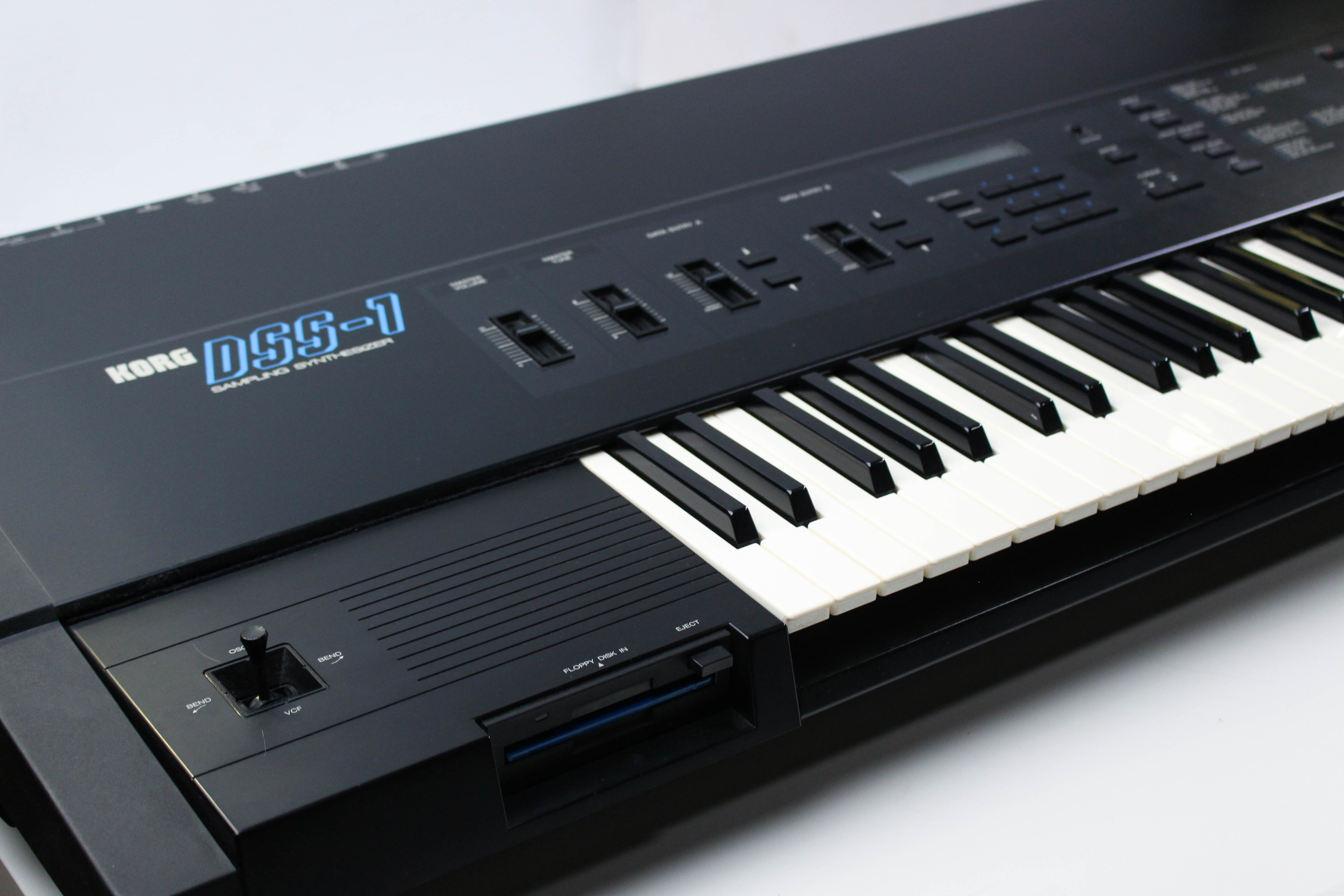 Korg DSS -1