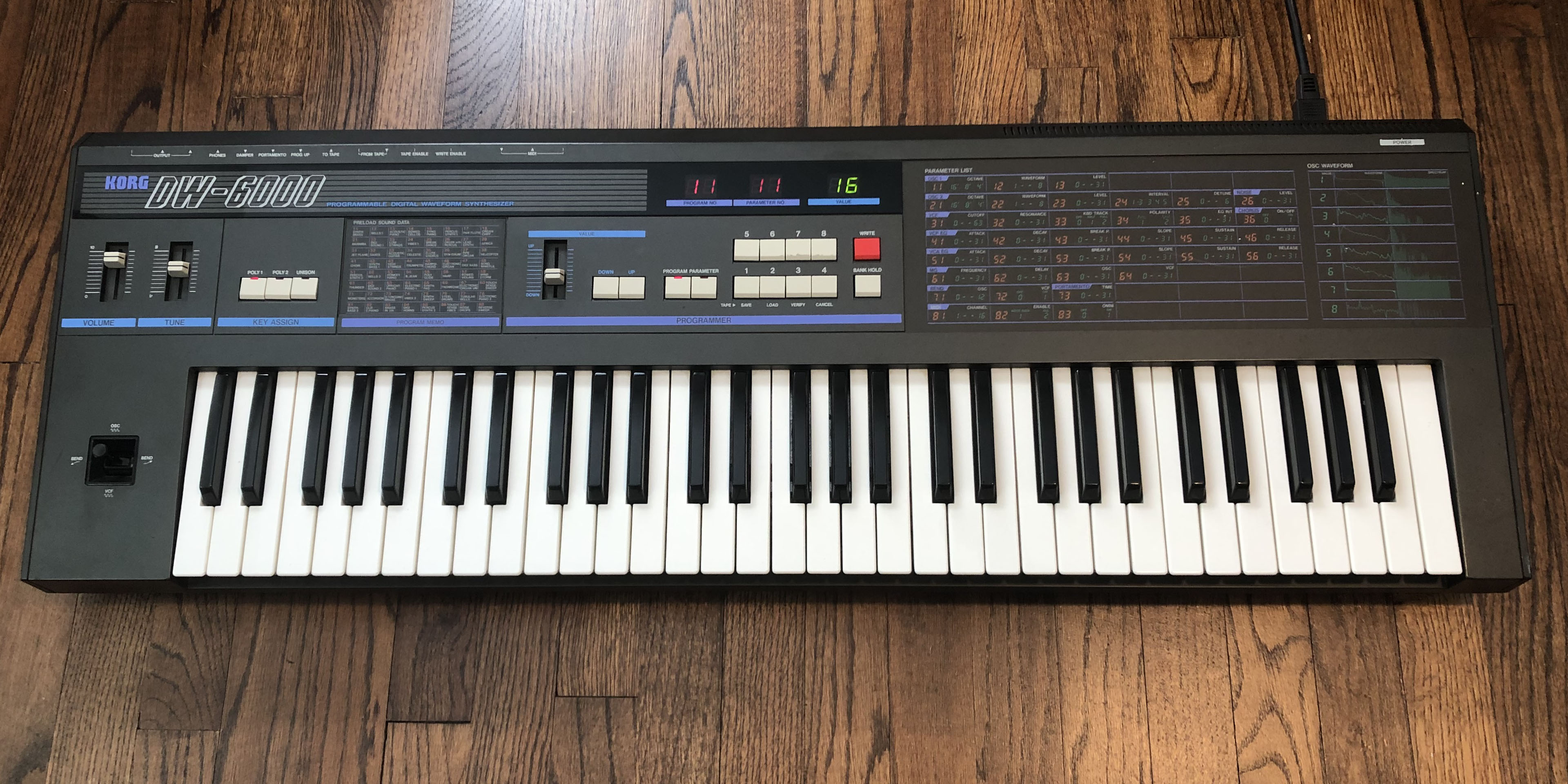 Korg DW-6000 — view 4