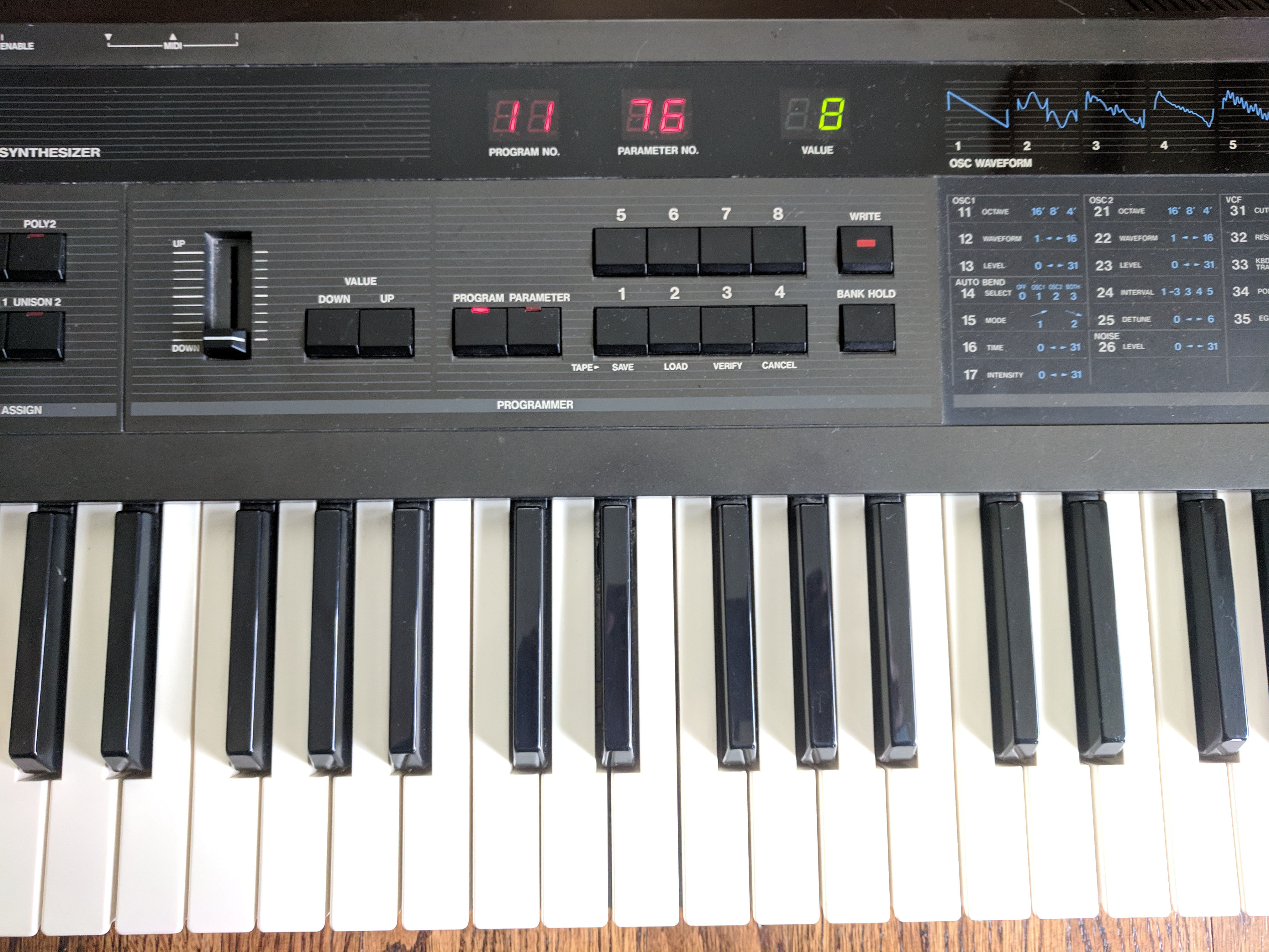 Korg DW-8000 — view 4