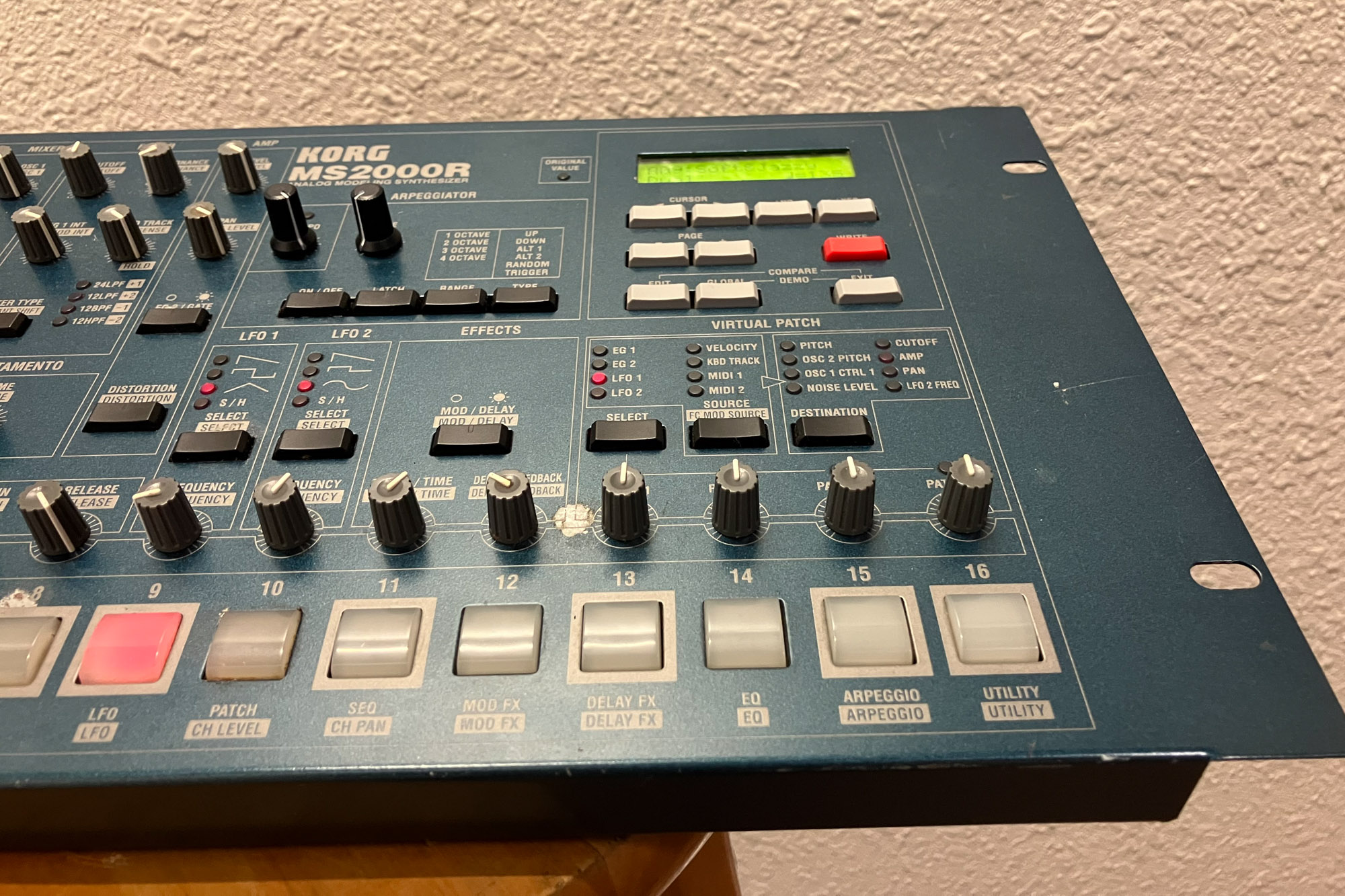 Korg MS-2000R