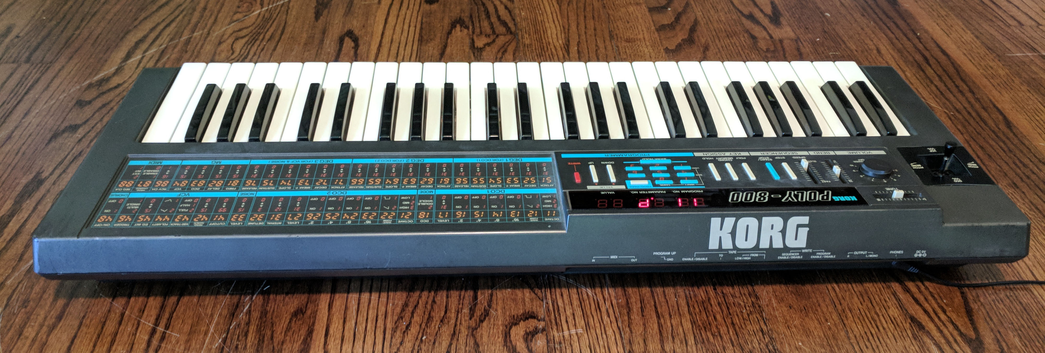 Korg Poly-800 — view 5
