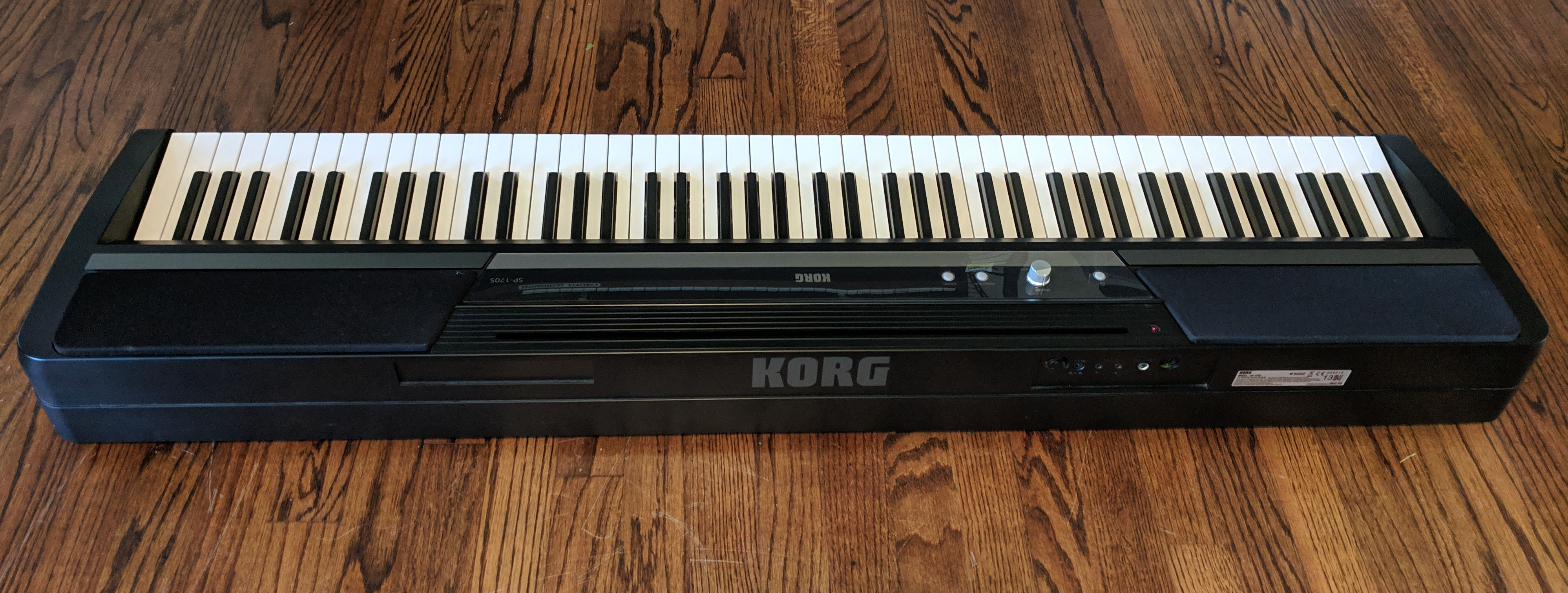 Korg SP170S — view 2