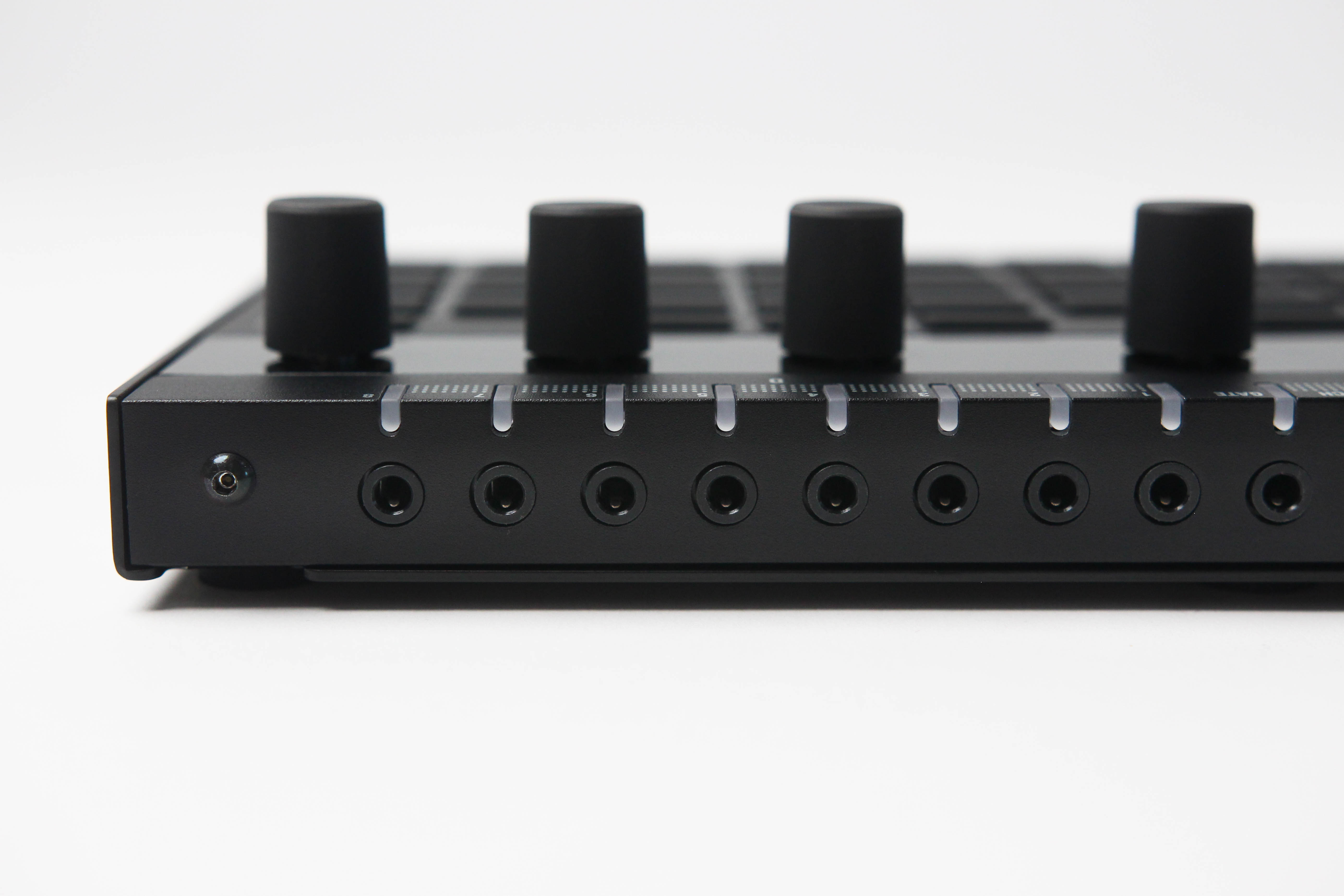 Korg SQ-64 — view 6