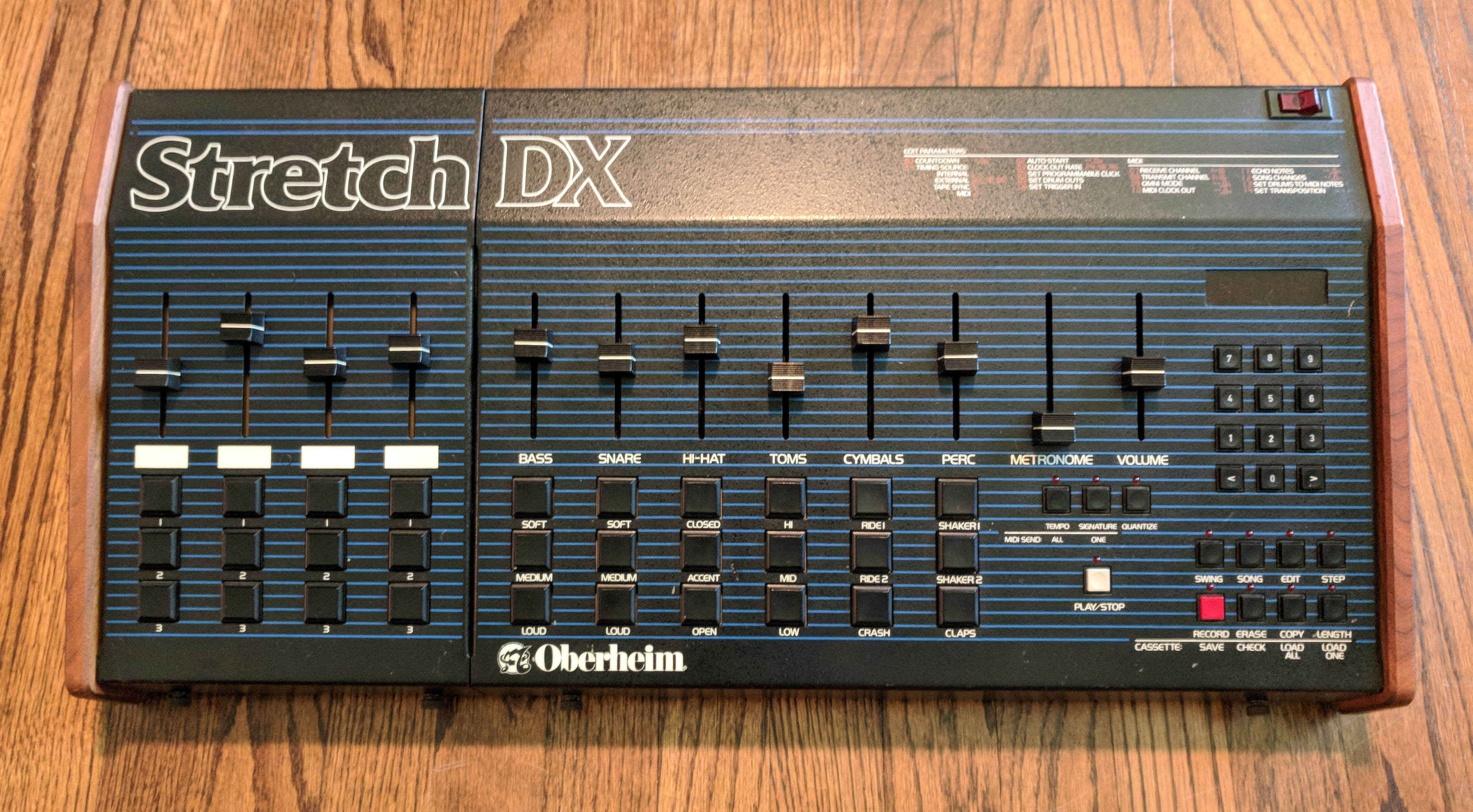 Oberheim DX — view 6