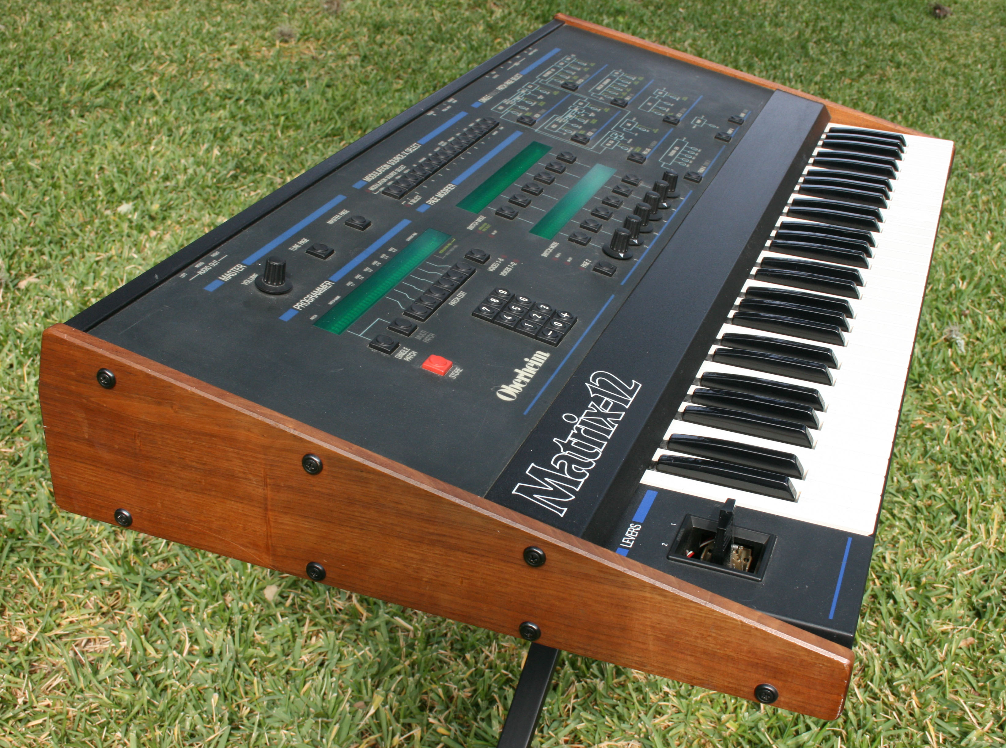 Oberheim Matrix 12 — view 2