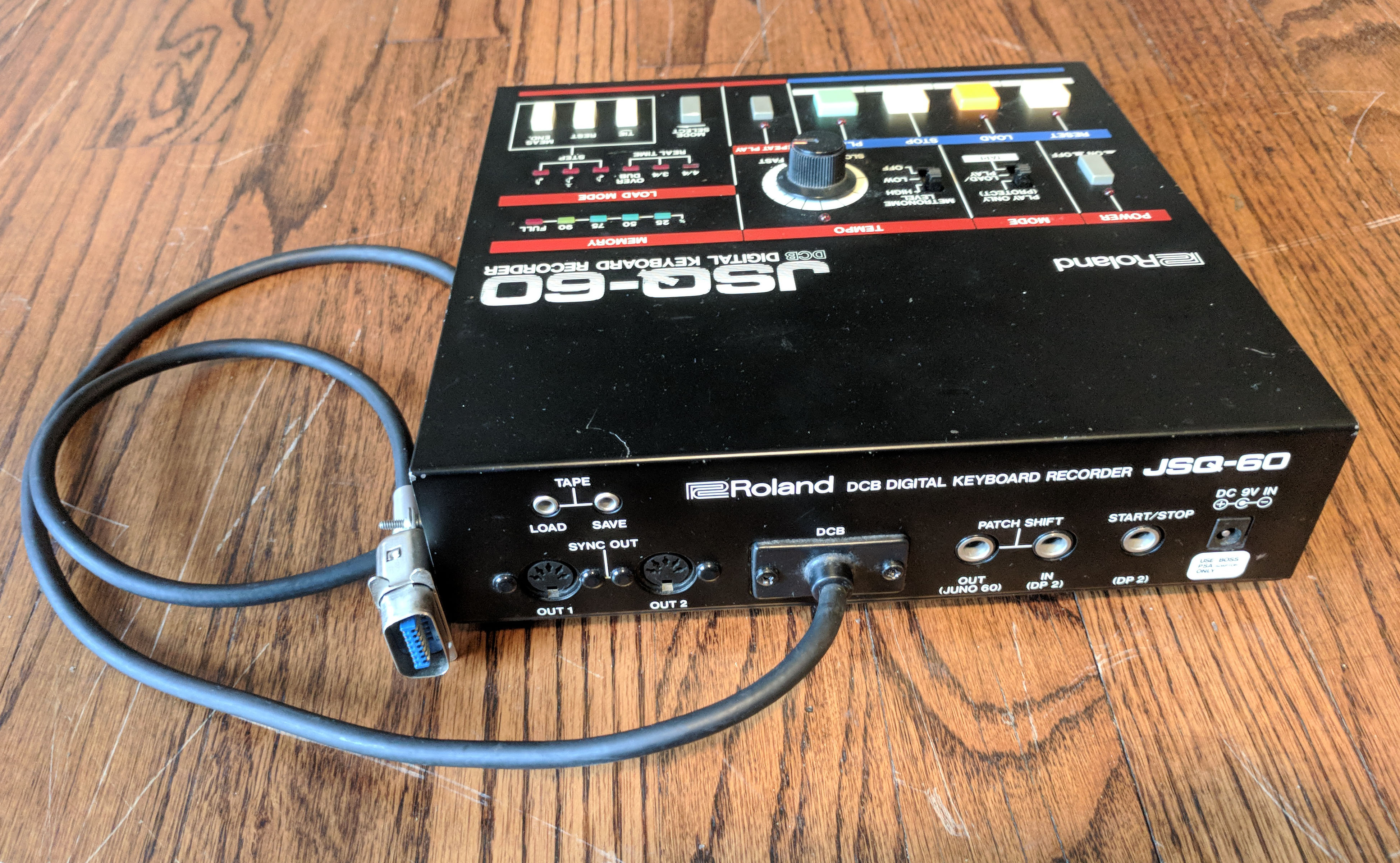 Roland JSQ-60 — view 3