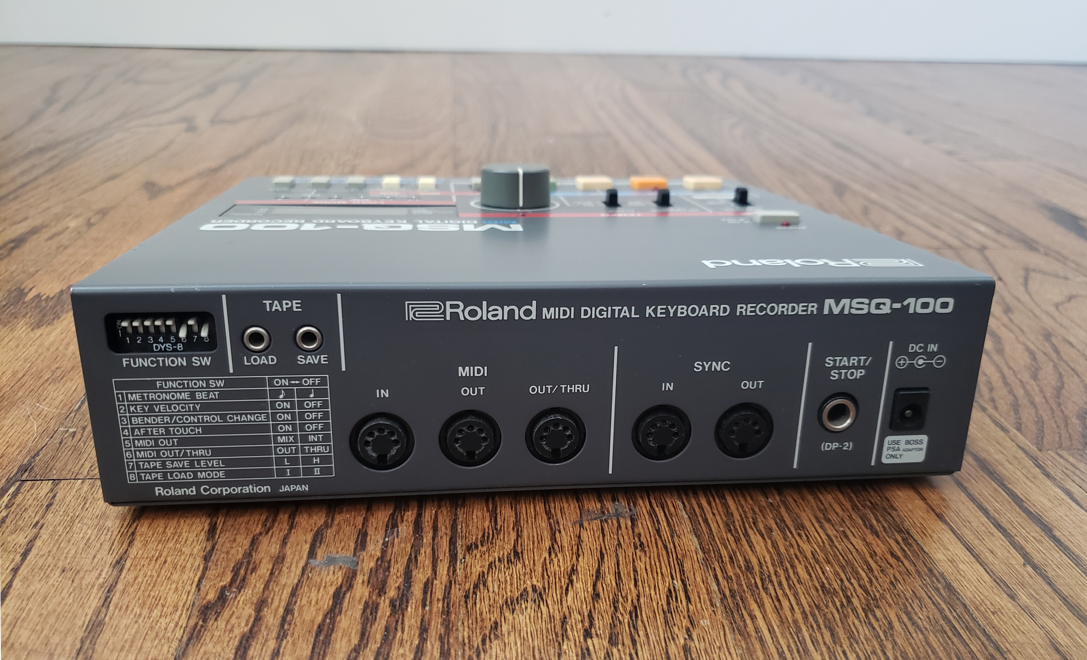 Roland MSQ-100 — view 4