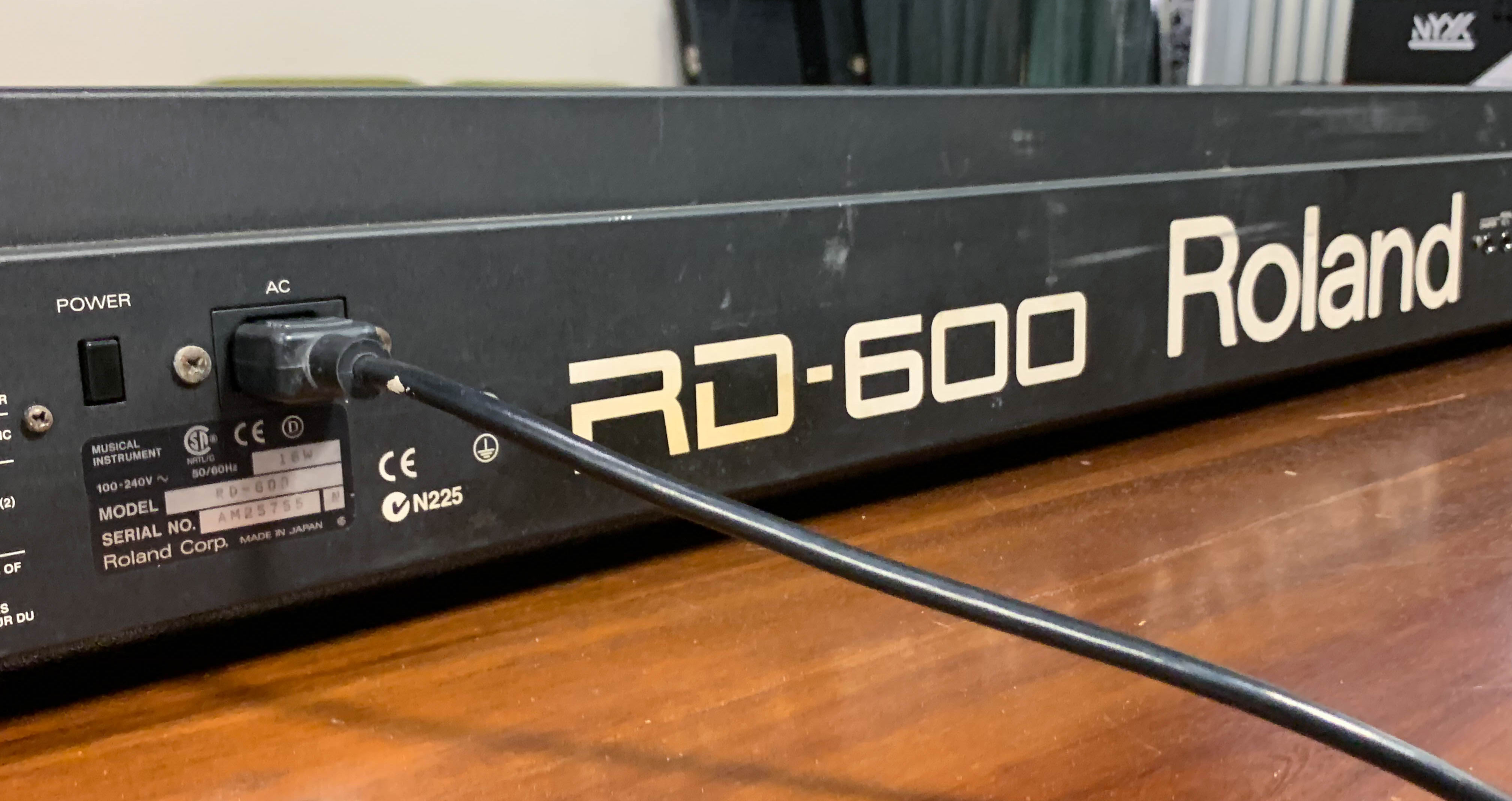 Roland RD-600 — view 6