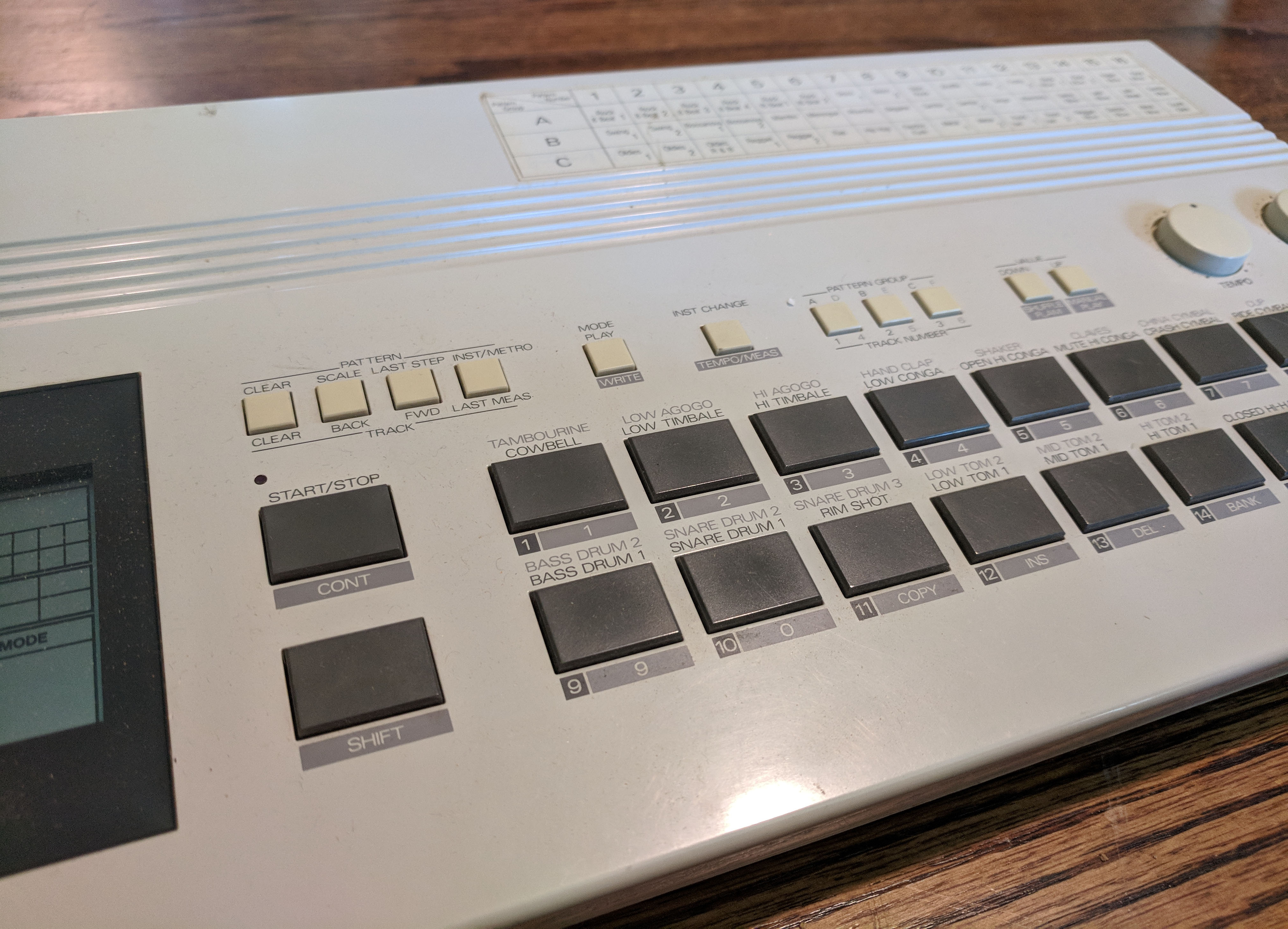Roland TR-626 — view 2