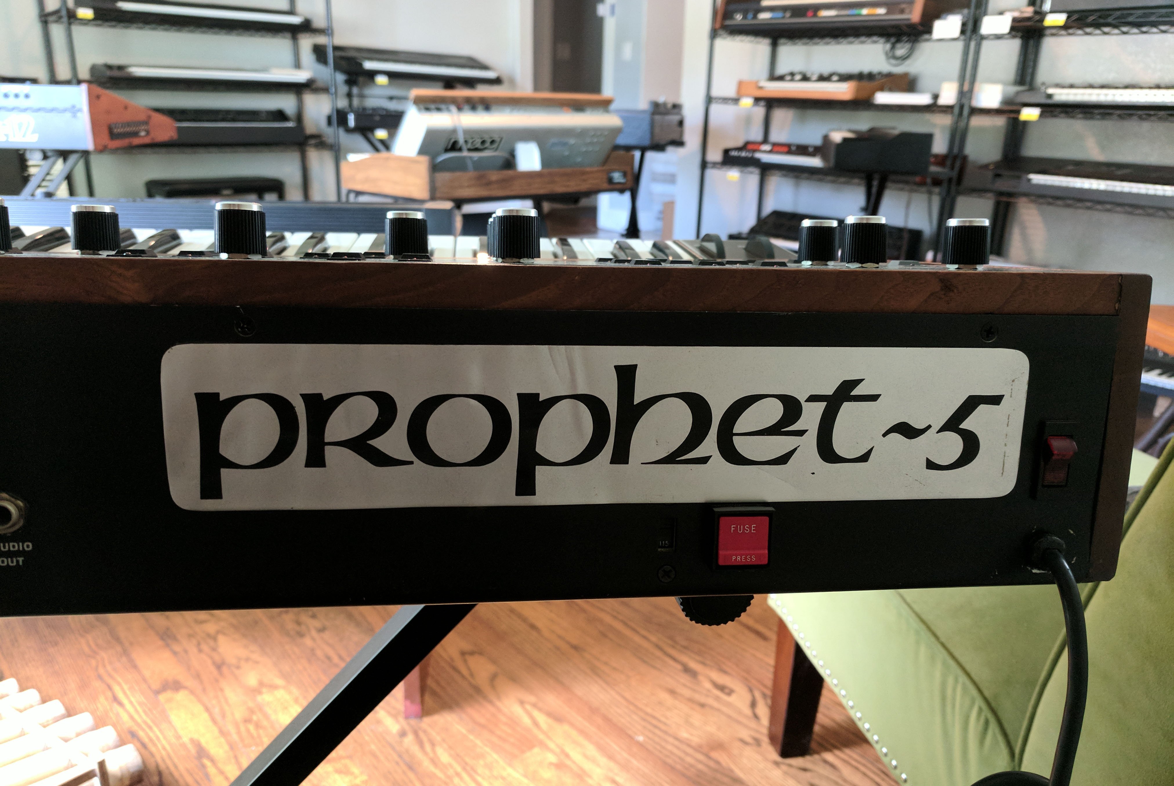 Sequential Prophet 5, Prophet 10 — view 4