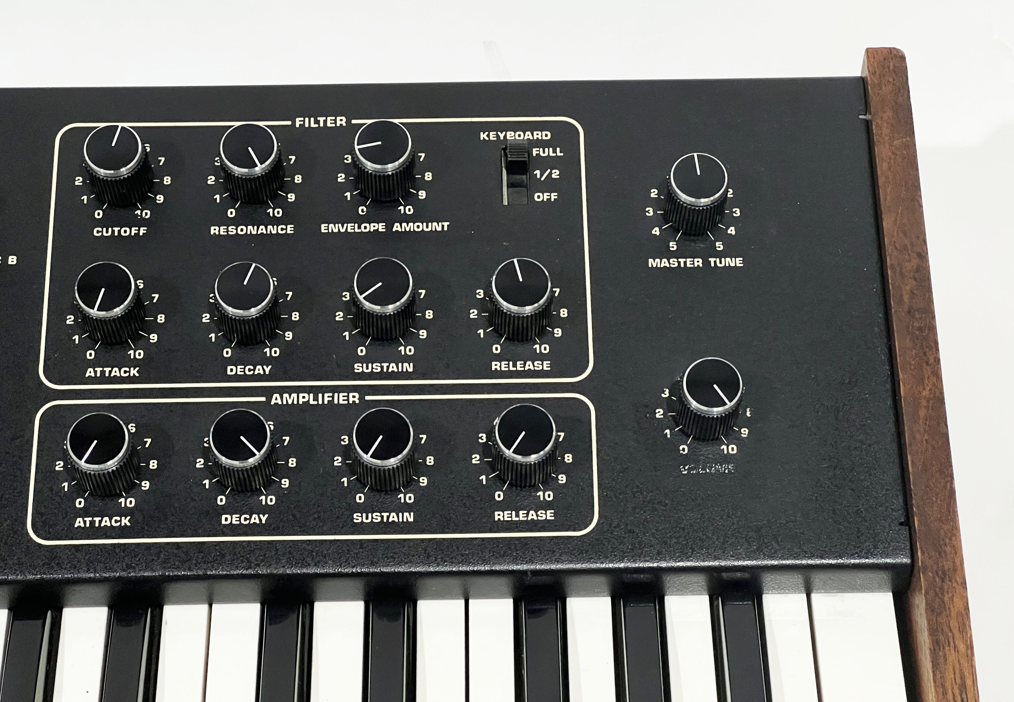 Sequential Circuits Prophet-600 — view 5