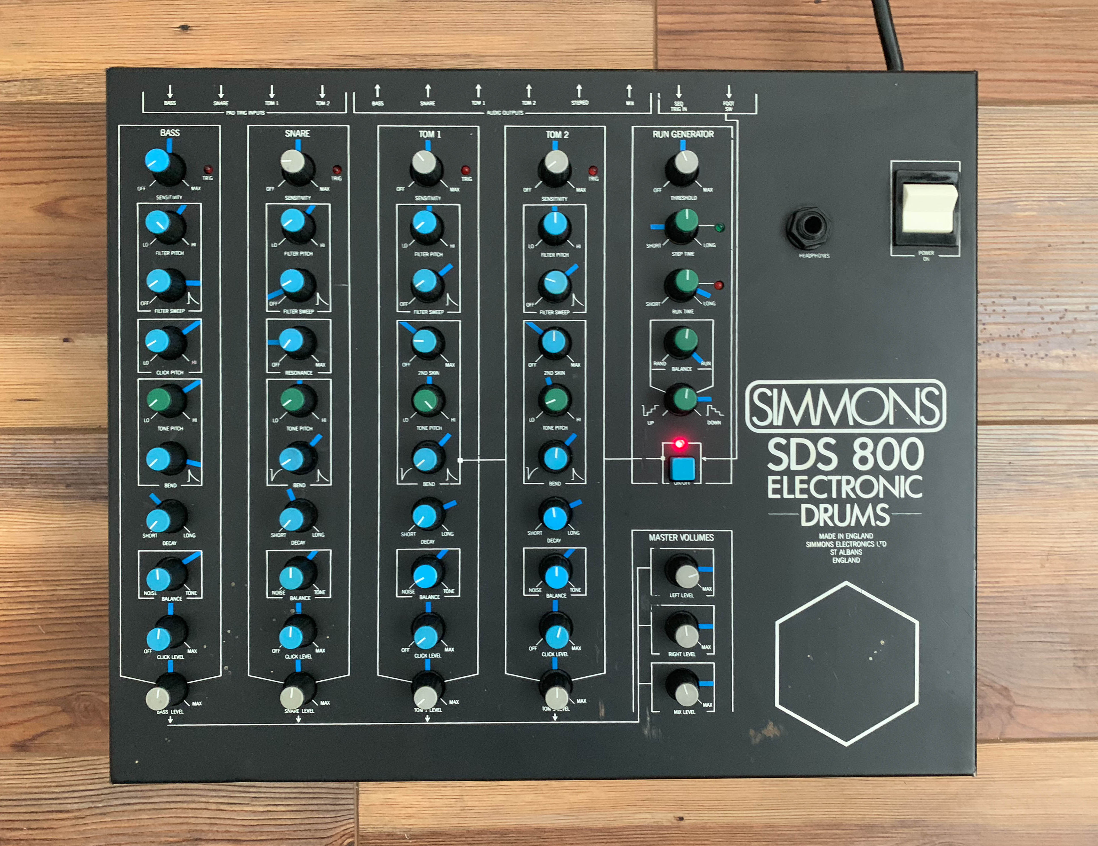 Simmons SDS800