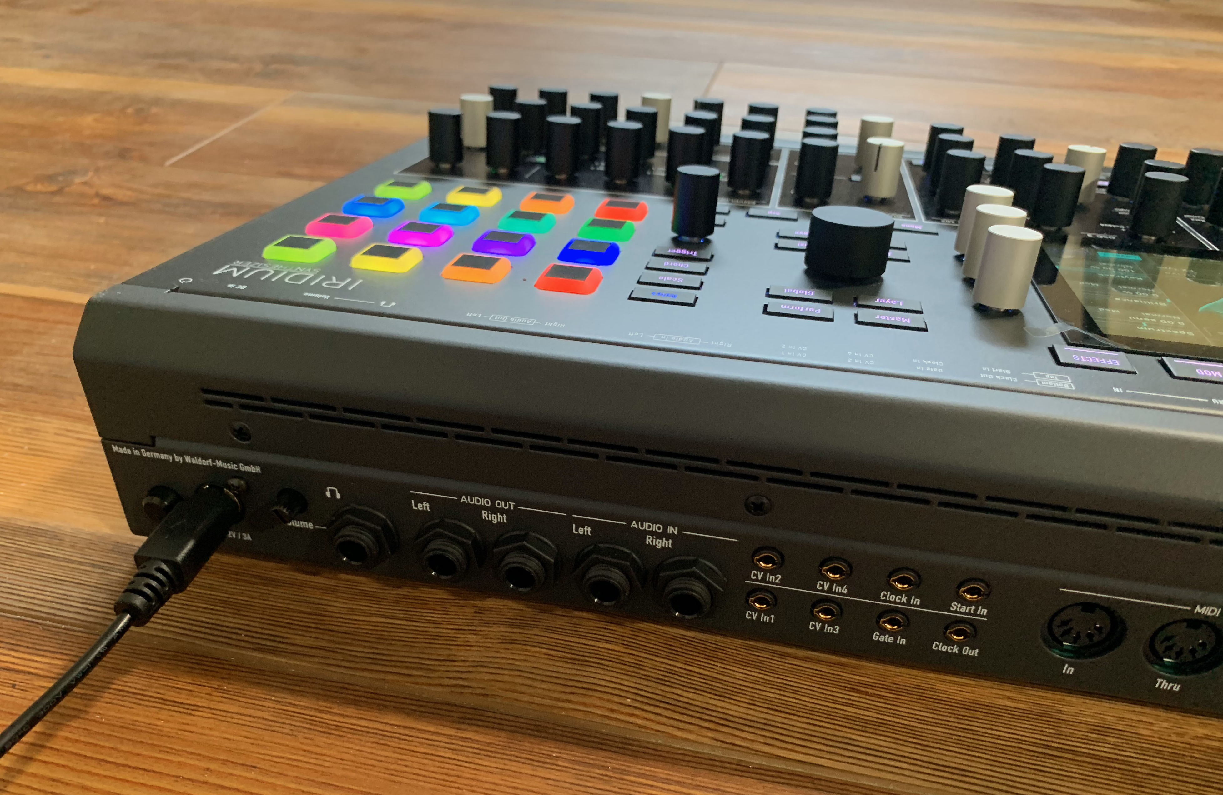 Waldorf Iridium — view 8