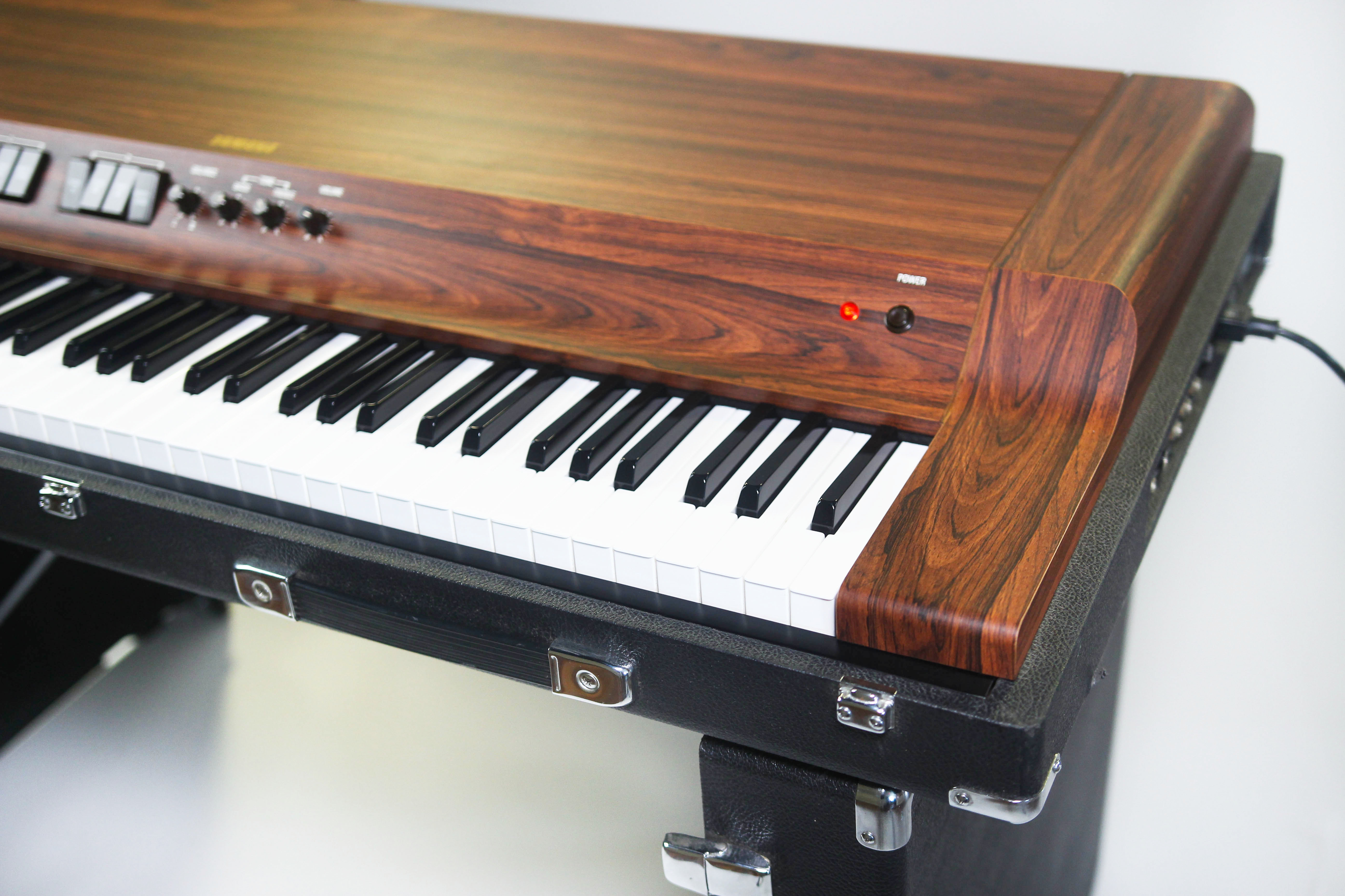 Yamaha CP-30 — view 2
