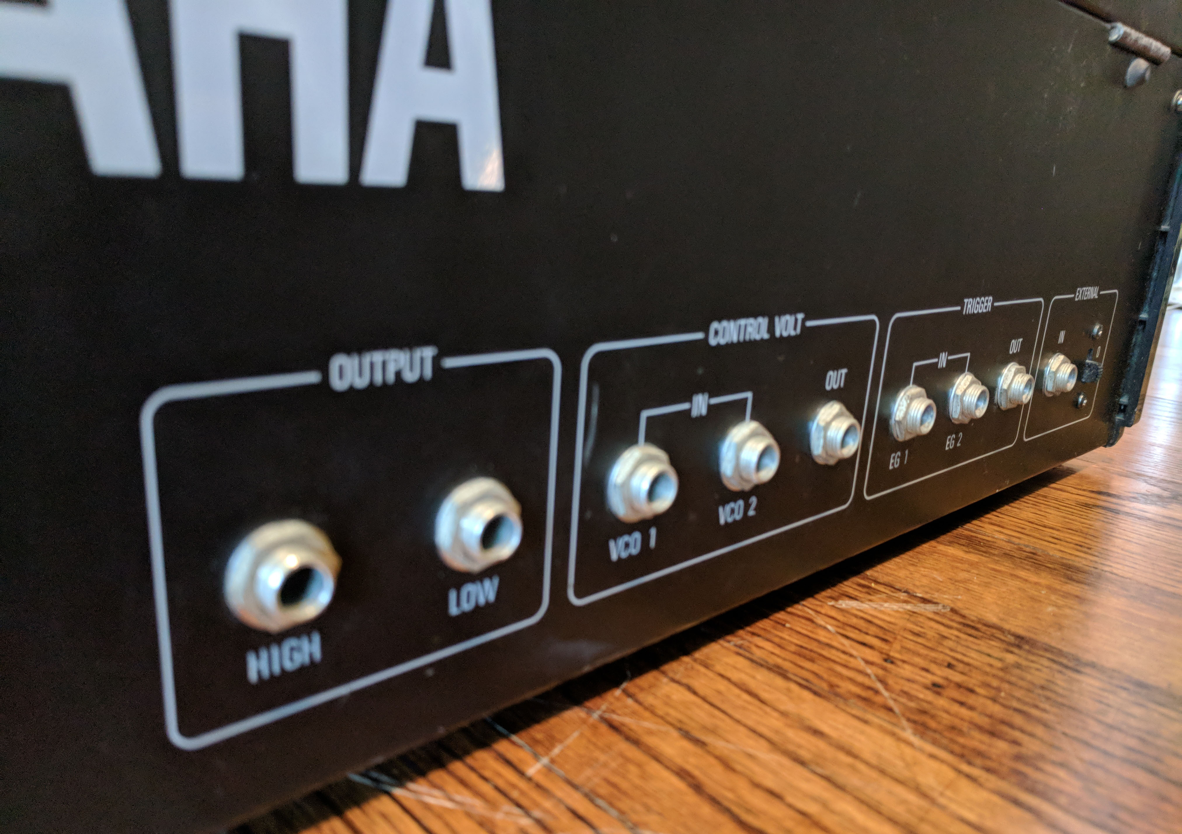 Yamaha CS15 — view 5