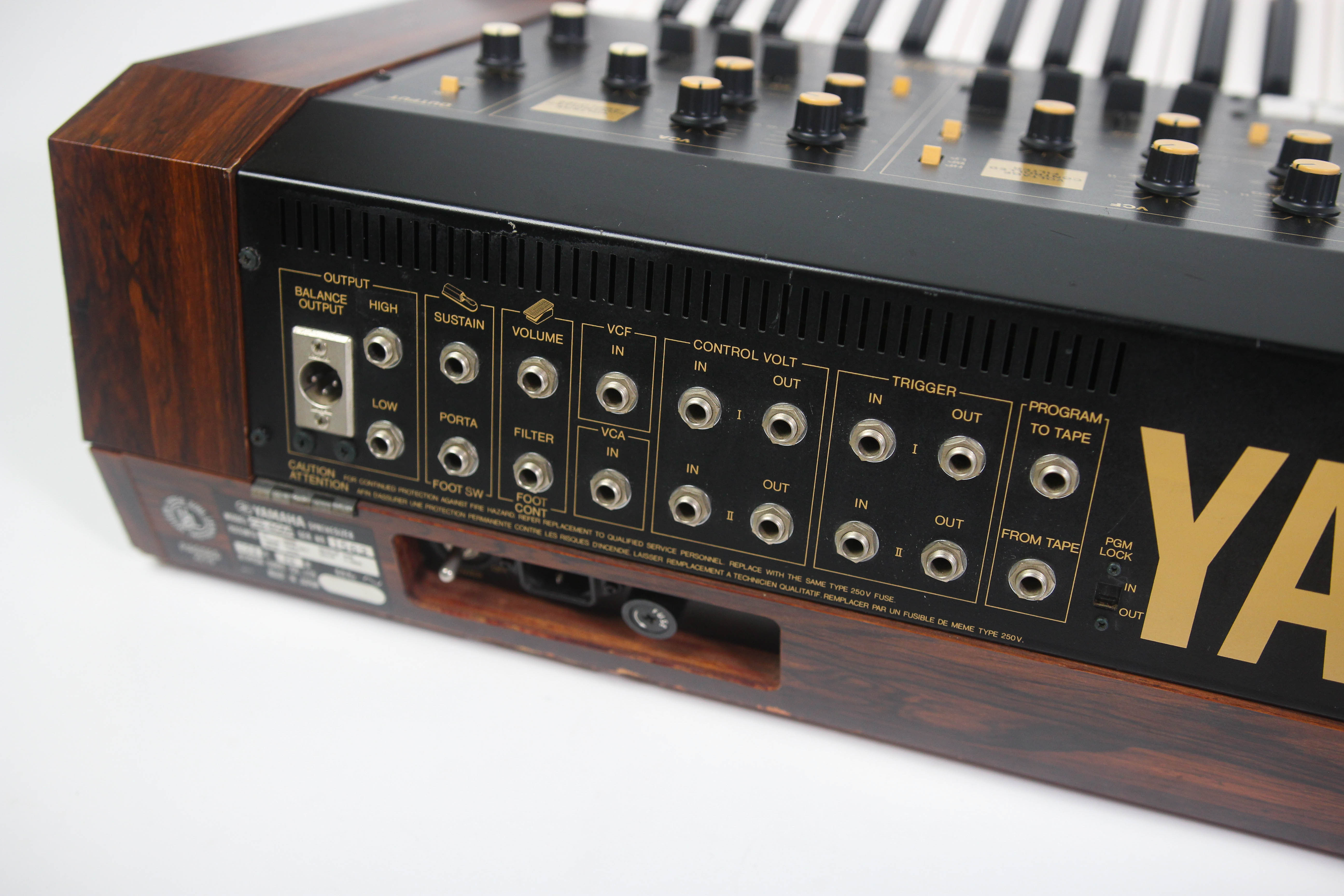 Yamaha CS40M — view 9