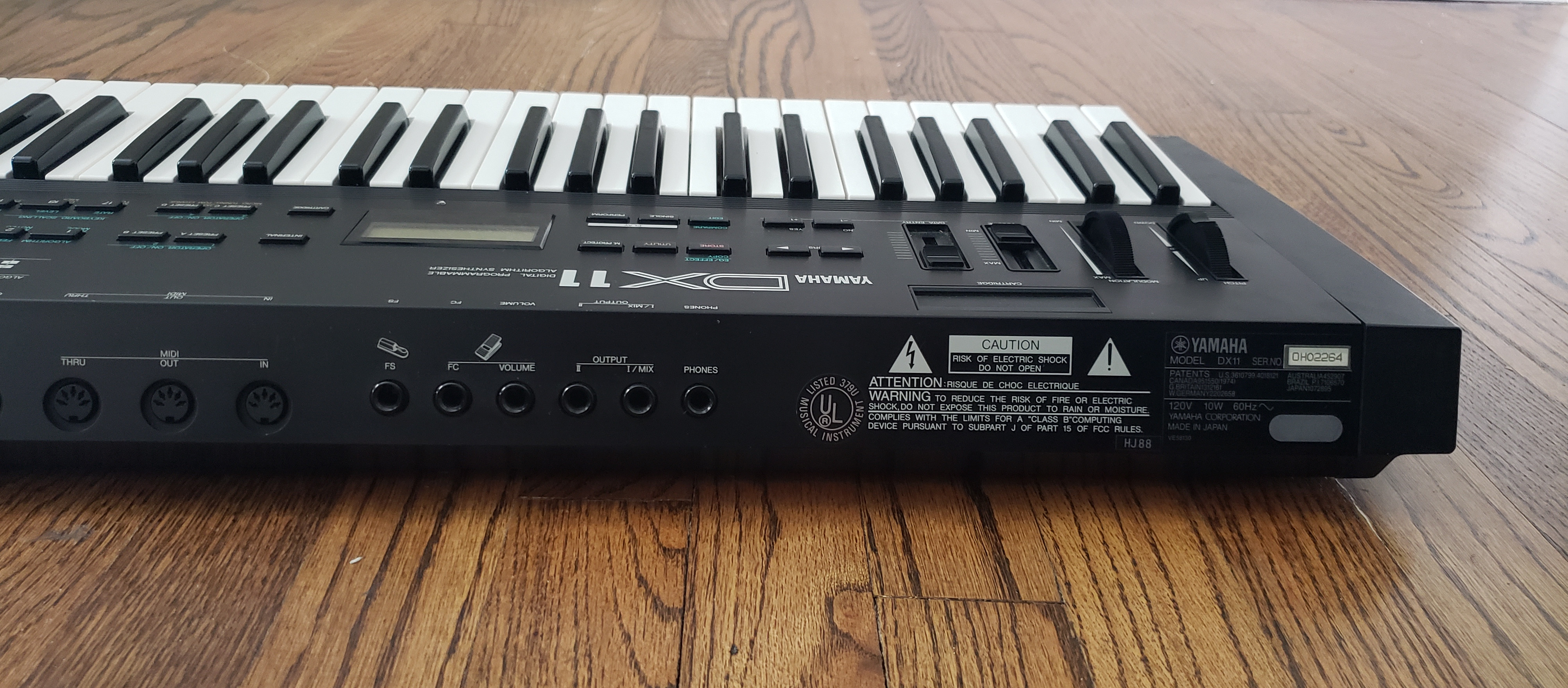 Yamaha DX11 — view 5