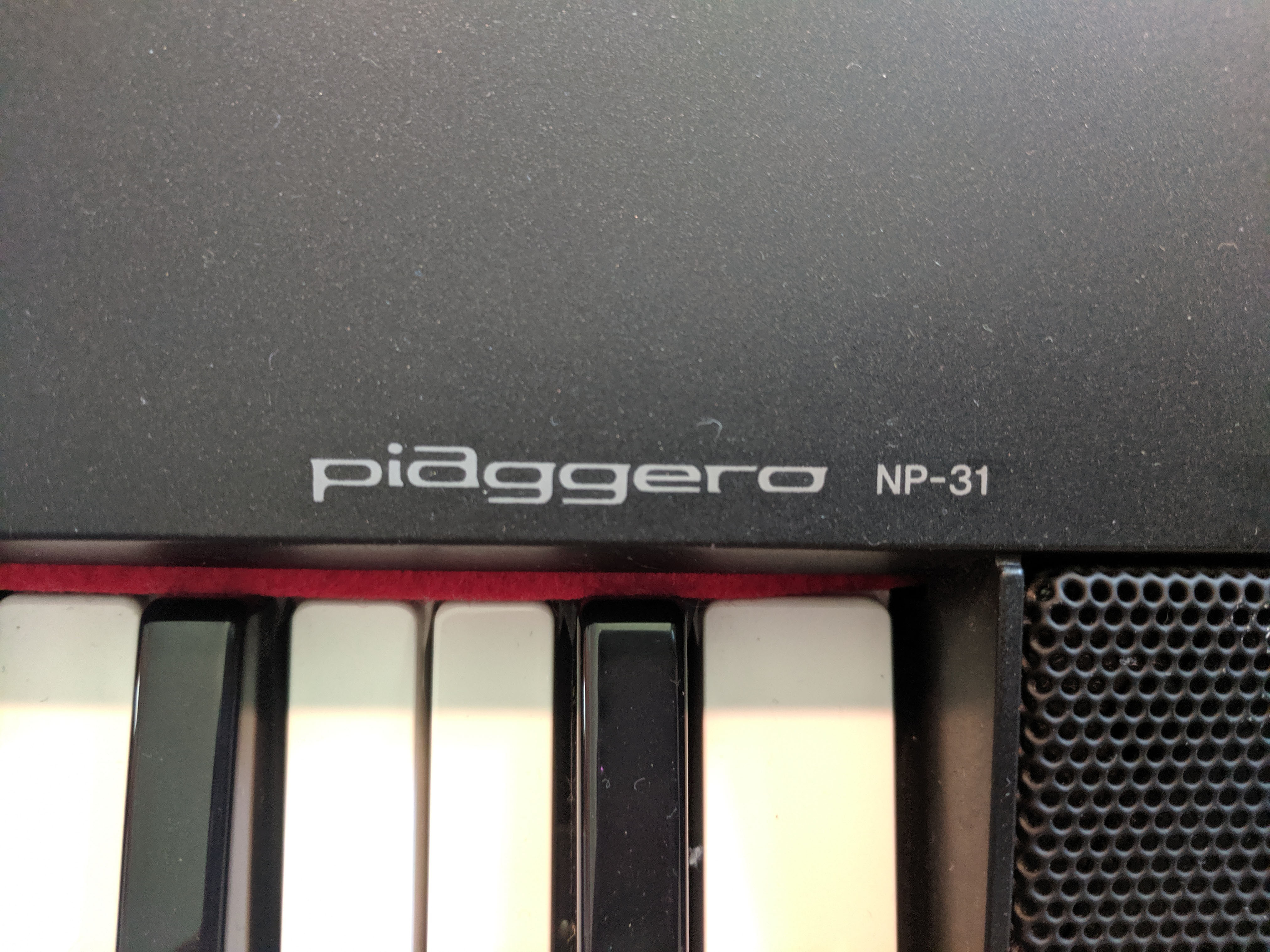 Yamaha NP-31 — view 3