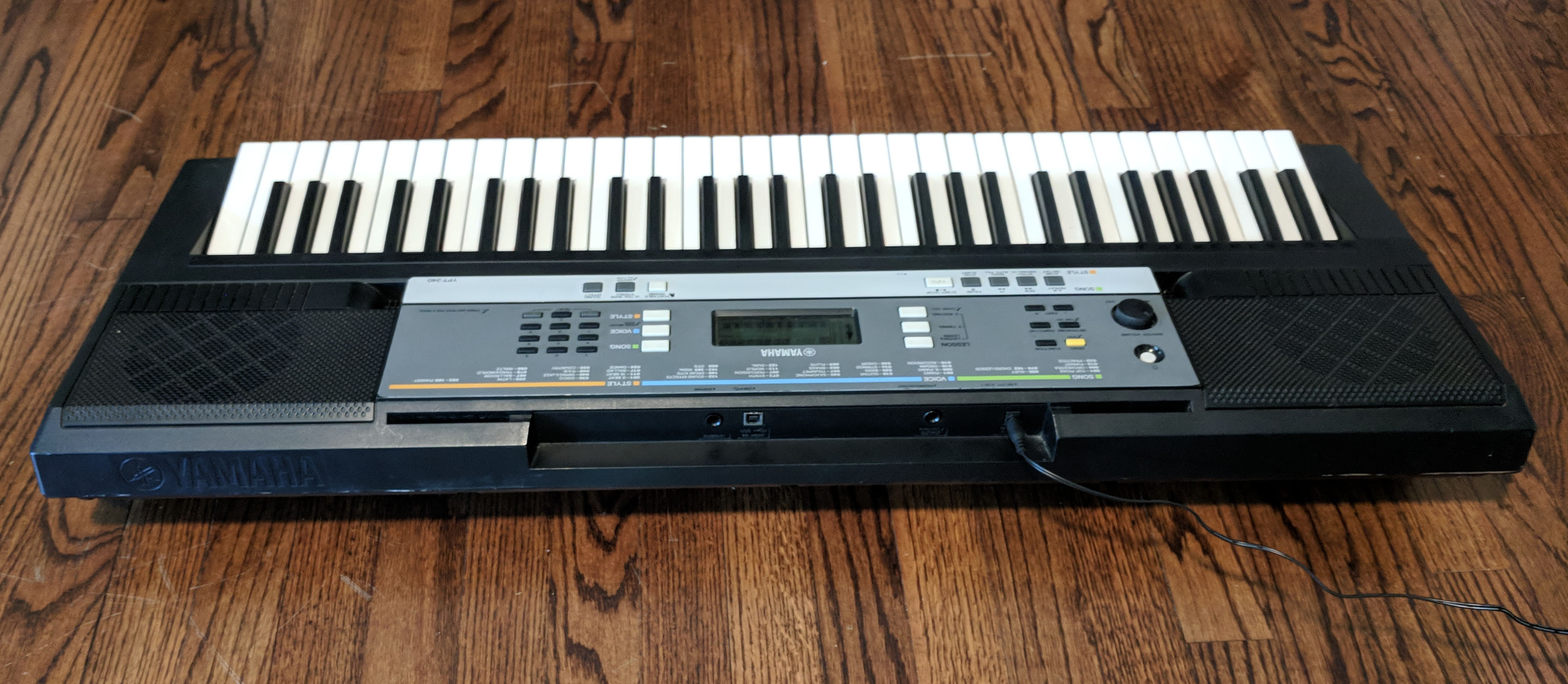 Yamaha YPT-240 — view 2